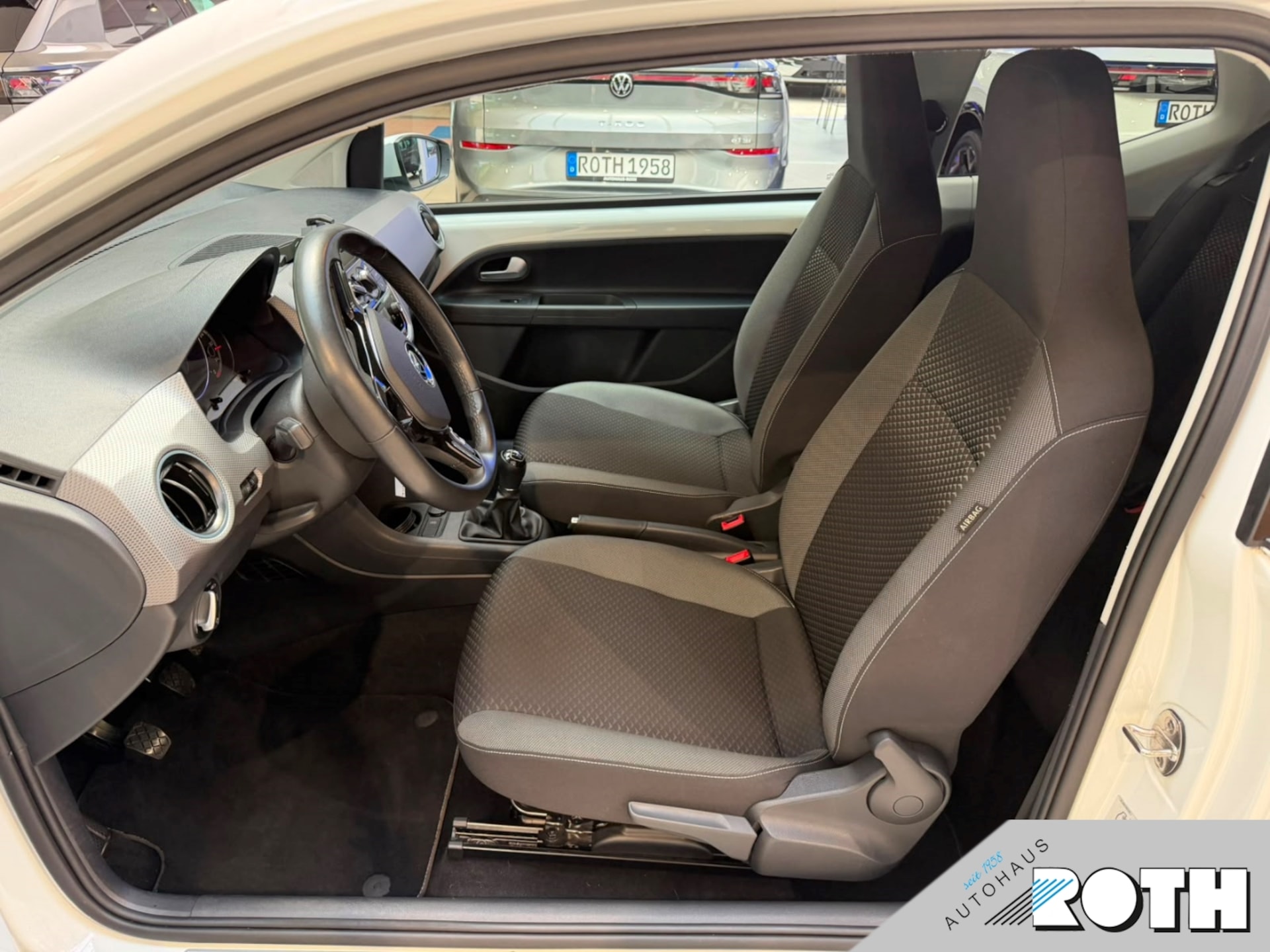 Volkswagen up! ACTIVE