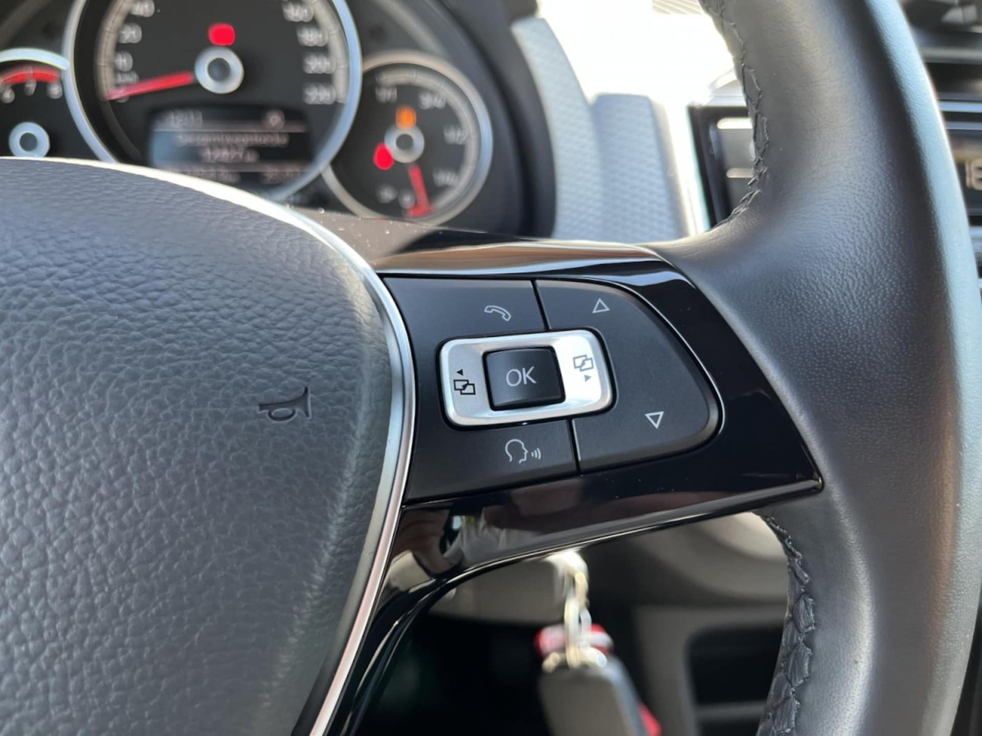 Volkswagen up! ACTIVE