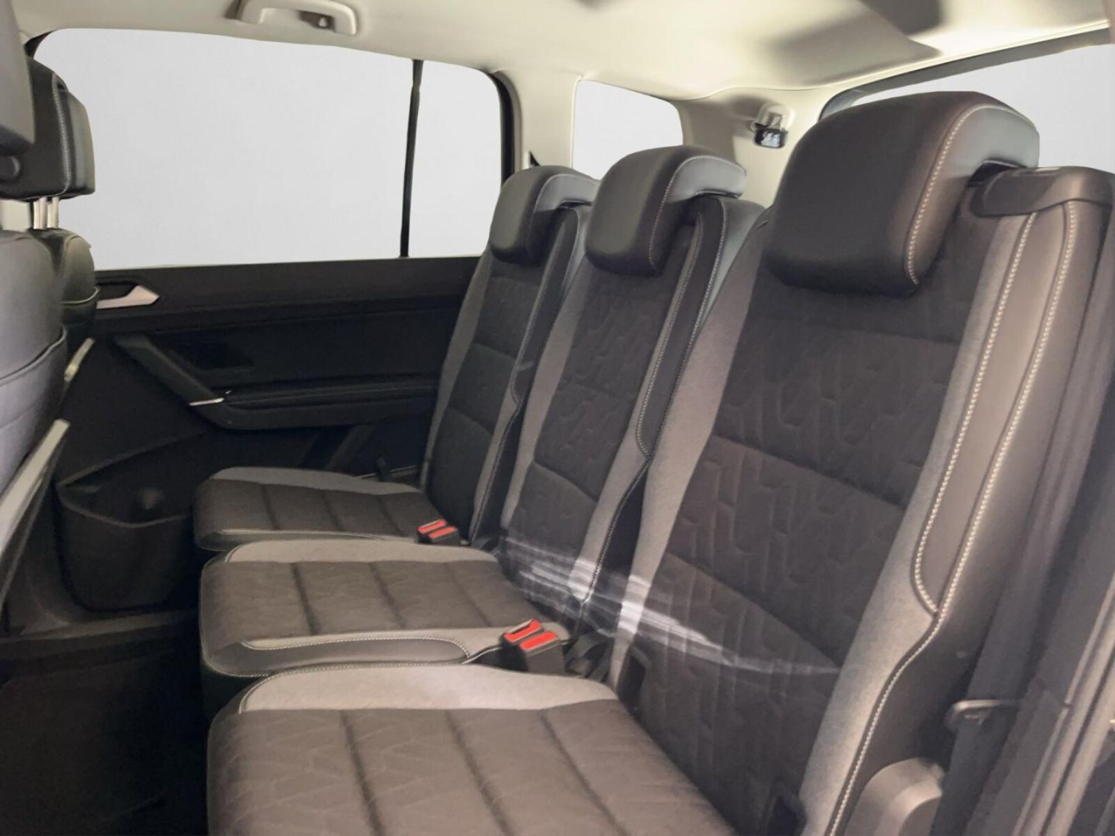 Volkswagen Touran – Bild 14