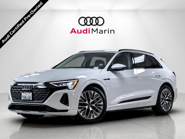 Photo of 2024 Audi Q8 e-tron 