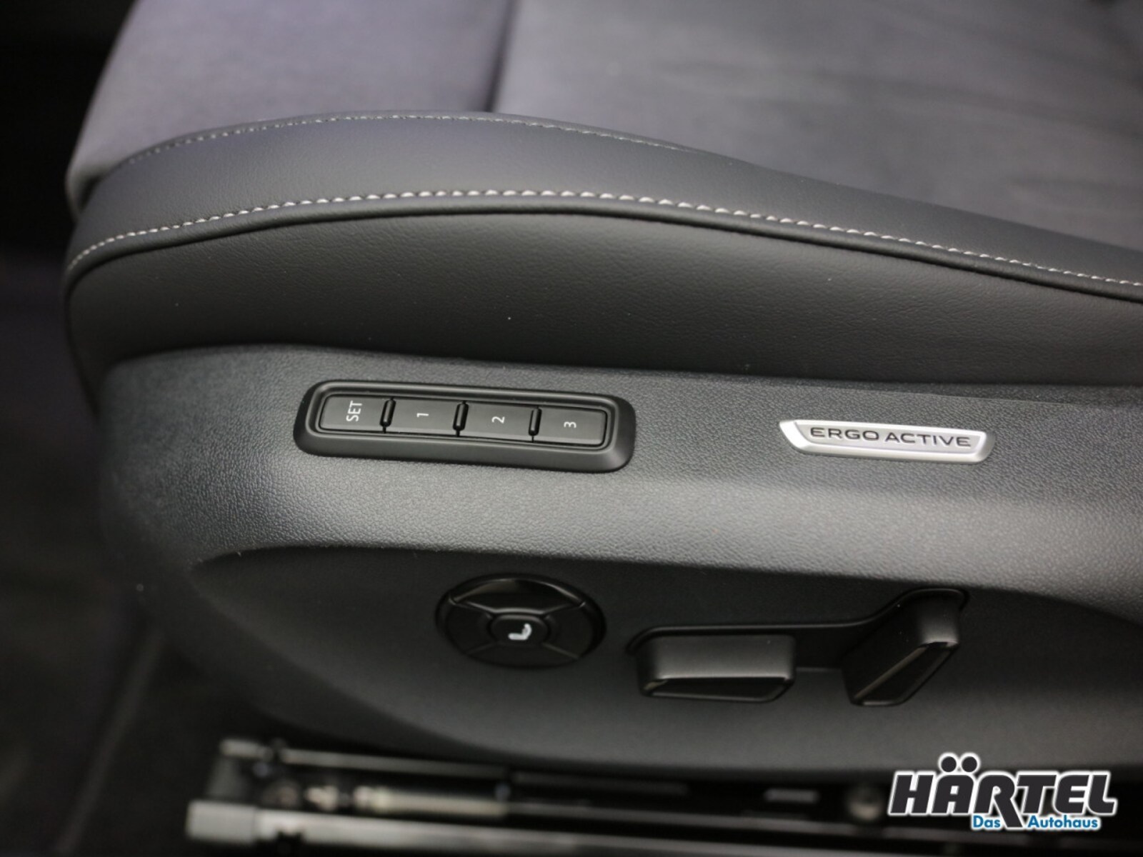 Volkswagen Passat – Bild 15