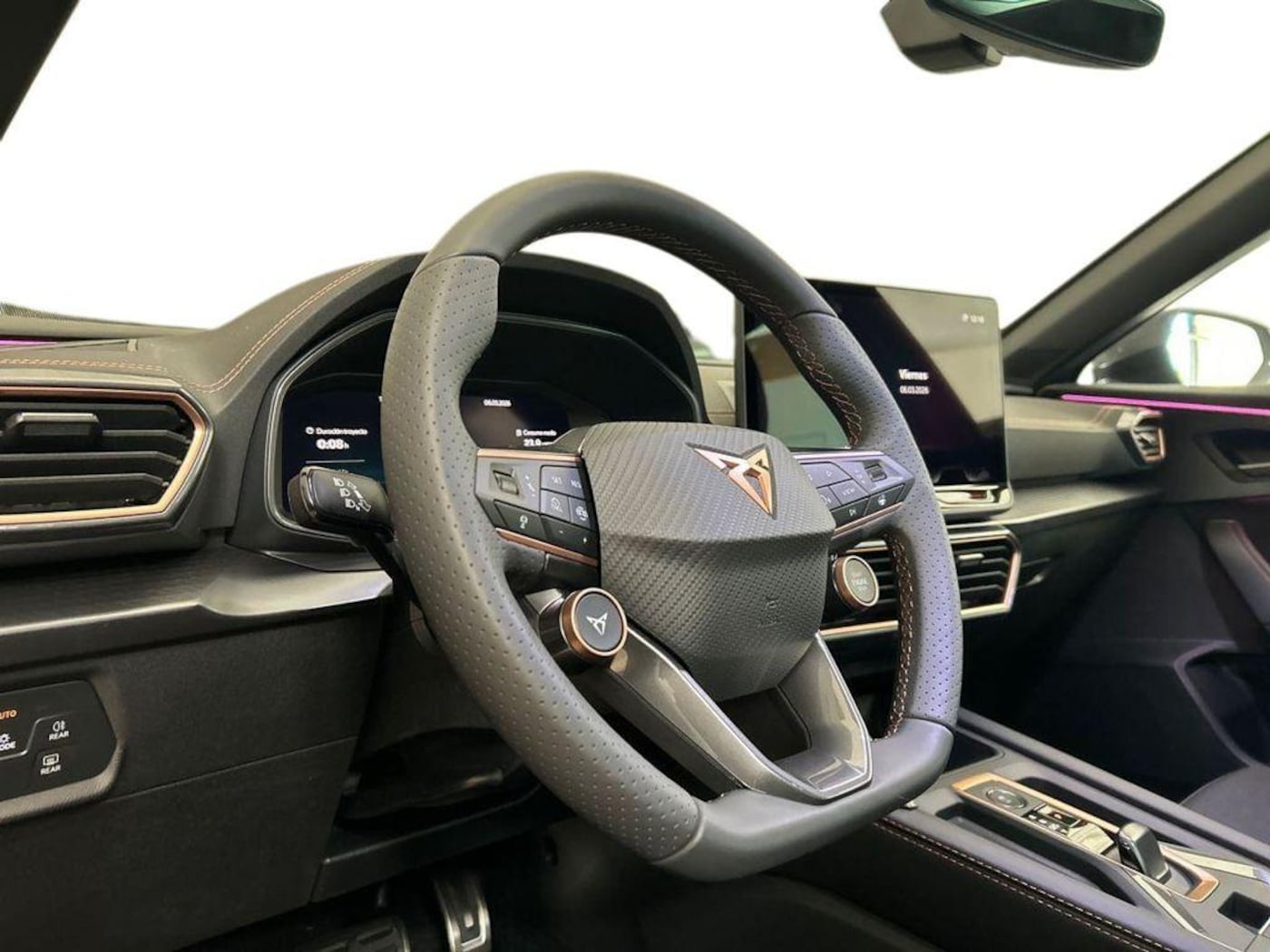 CUPRA Formentor 1.5 eTSI DSG 110 kW (150 CV) — photo 9