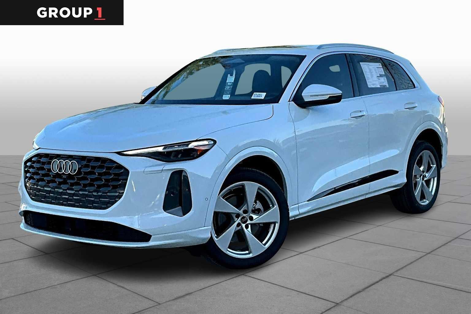 2025 Audi Q5 40 Premium Plus's photo