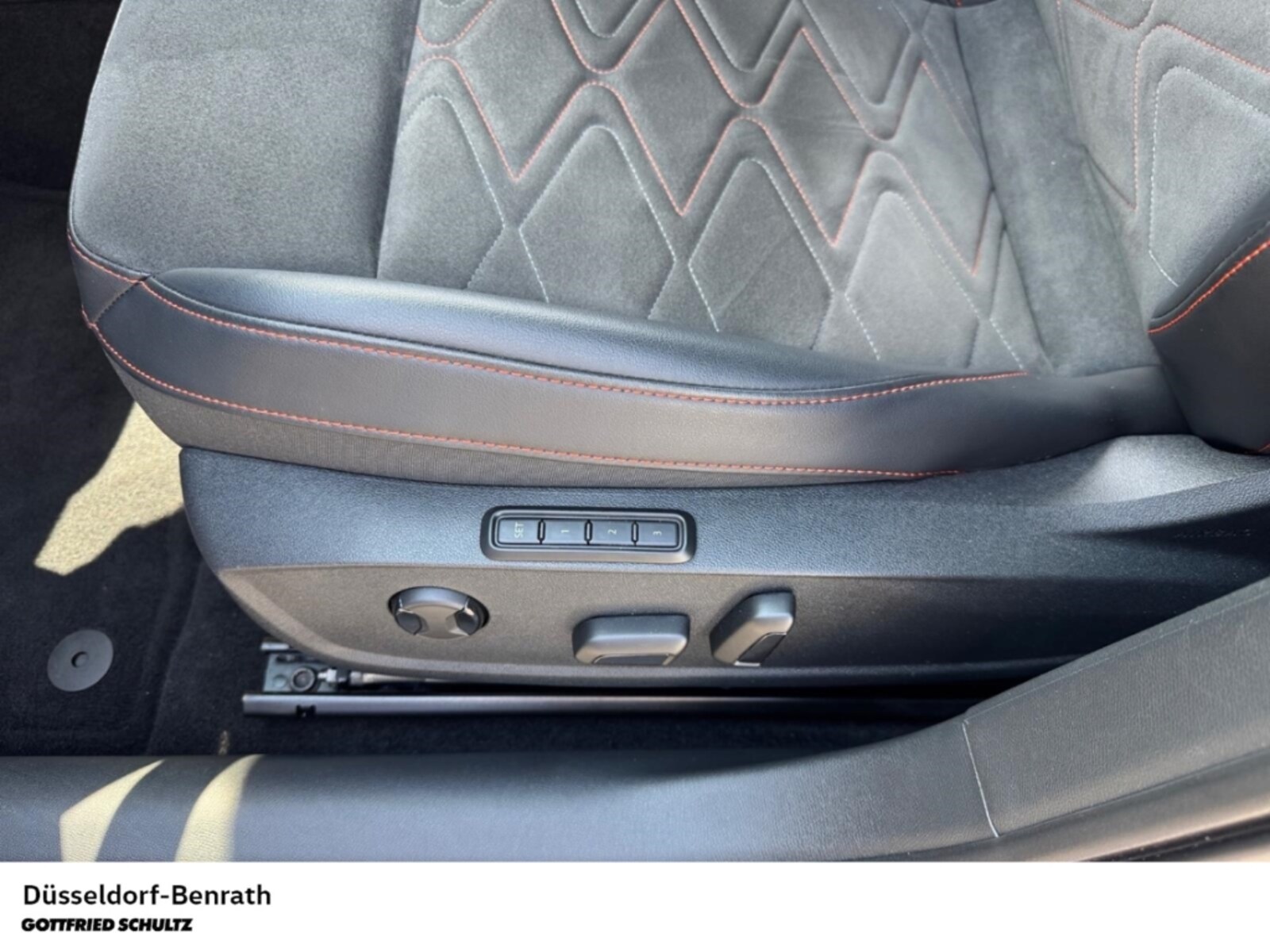 SEAT Leon – Bild 9