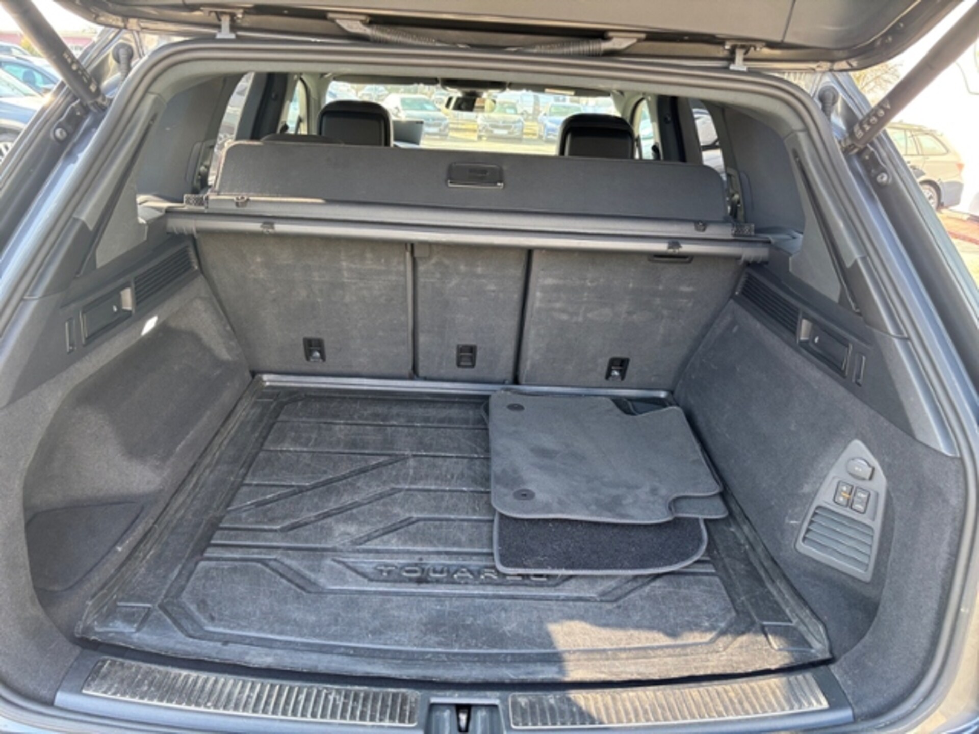 Volkswagen Touareg R-Line