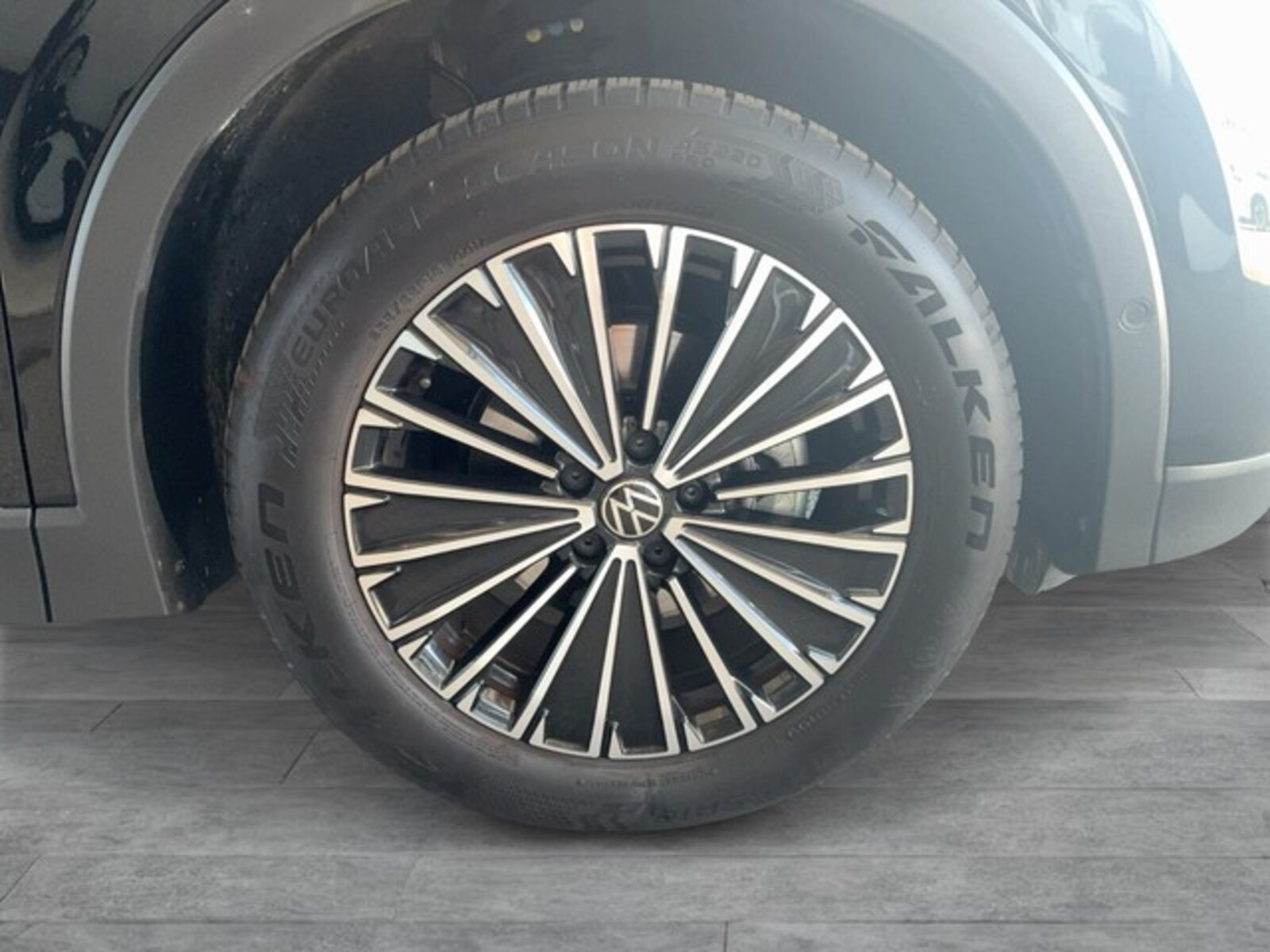 Volkswagen Tiguan – Bild 6