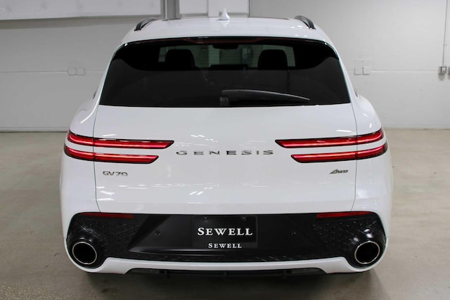 2024 Genesis GV70