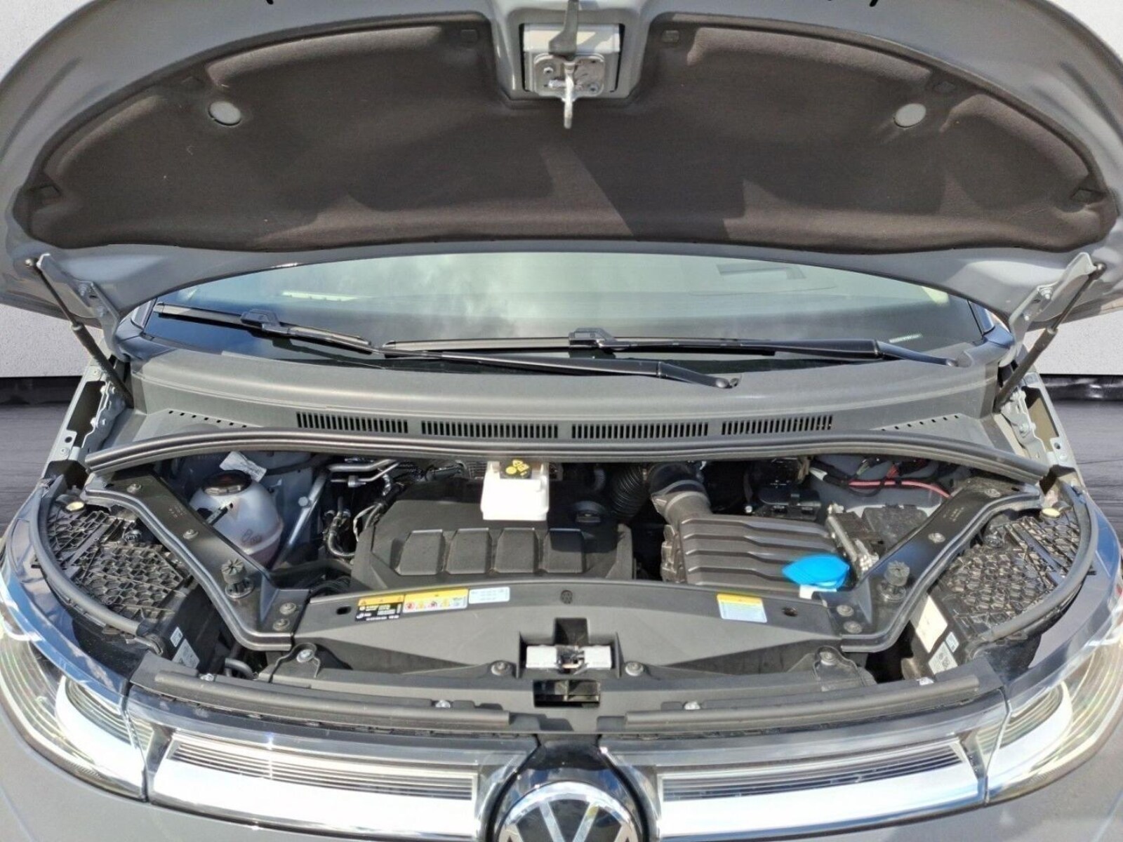Volkswagen Multivan Langversion – Bild 16