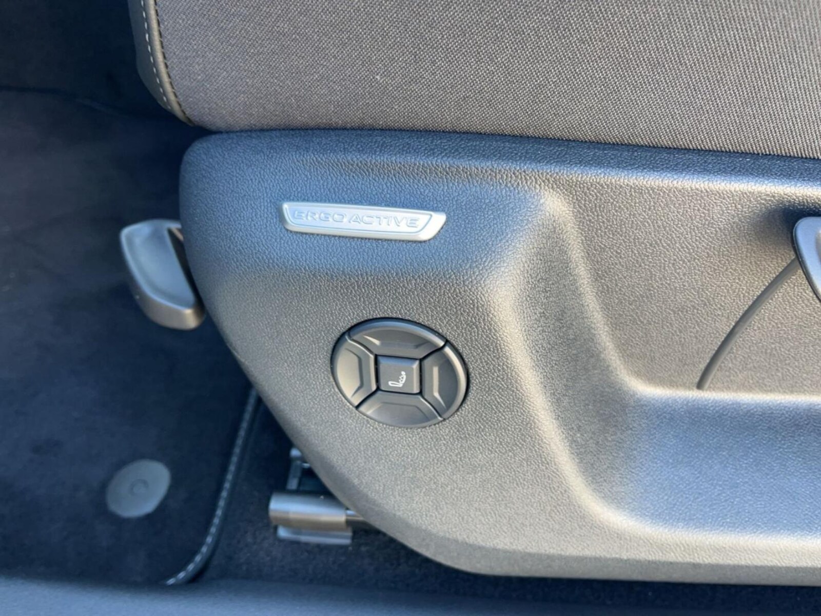 Volkswagen Tiguan – Bild 19