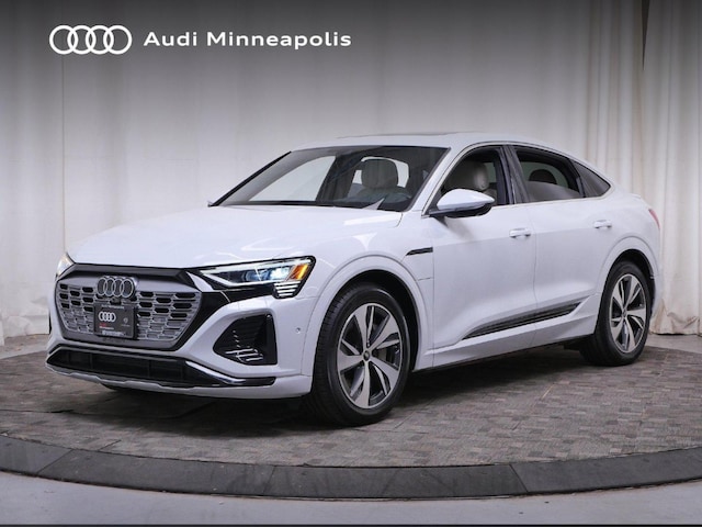 2024 Audi Q8 Sportback e-tron