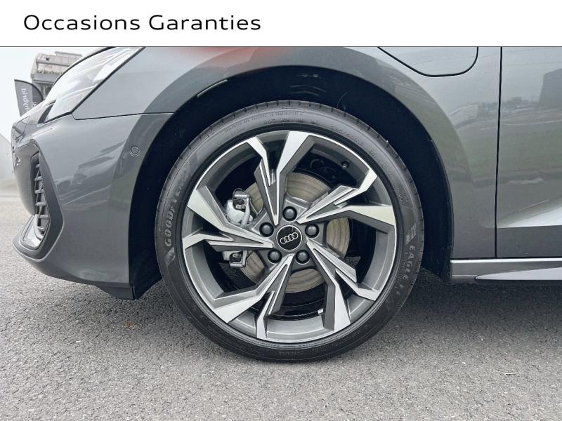 Image about Audi A3 Sportback TFSI e S line TFSI e 204 ch S tronic