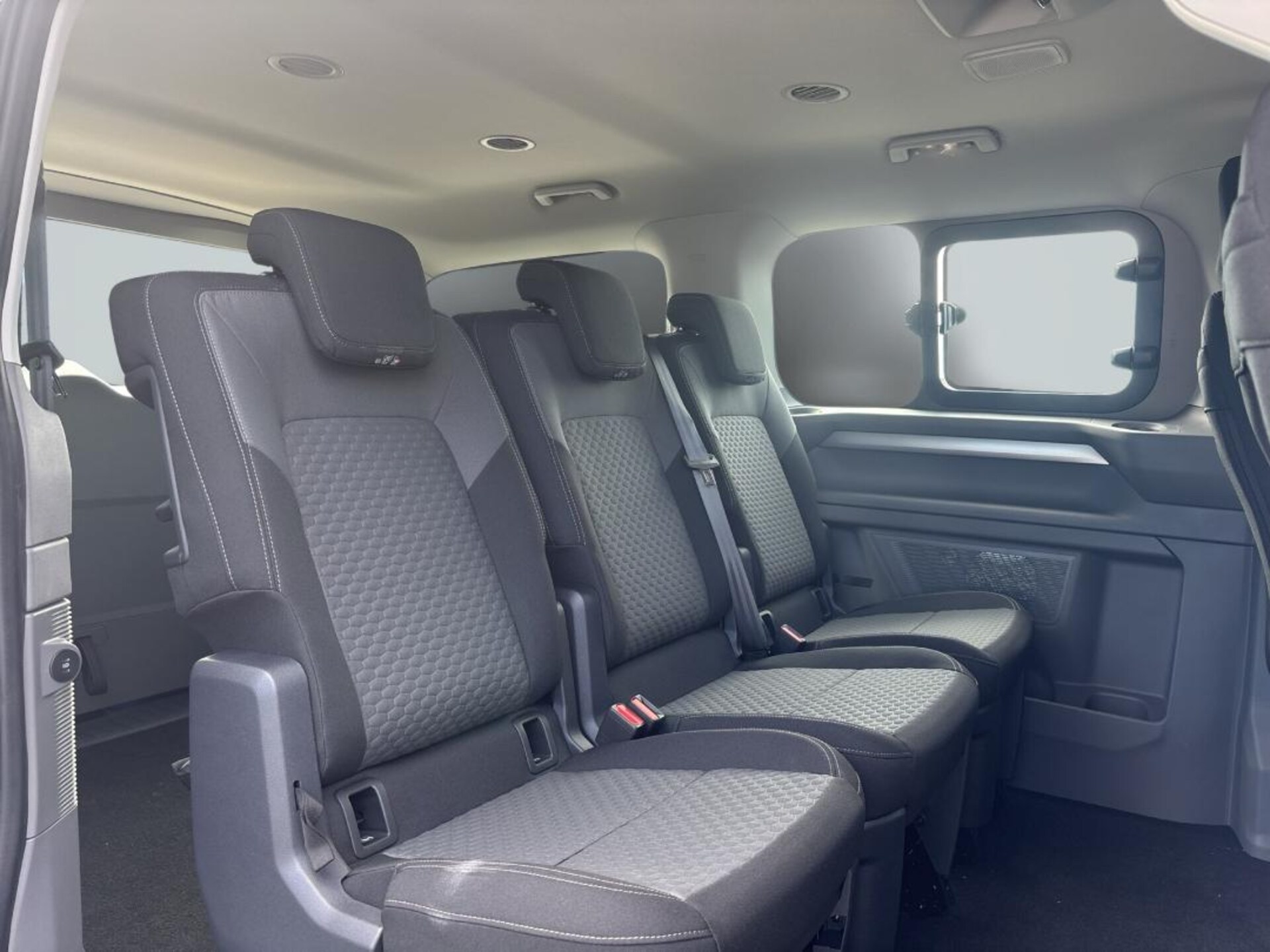 Volkswagen Caravelle Life
