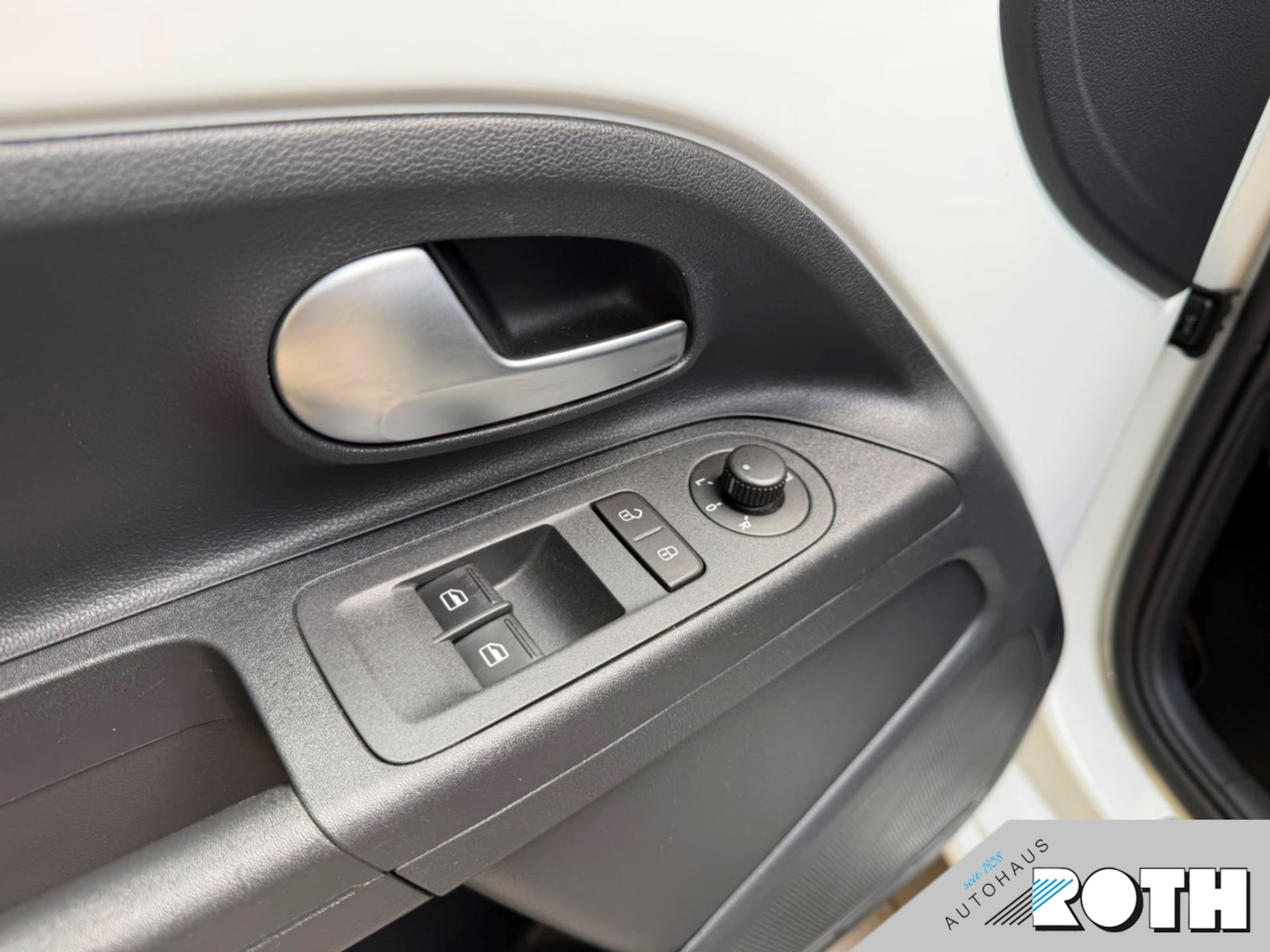 Volkswagen up! ACTIVE