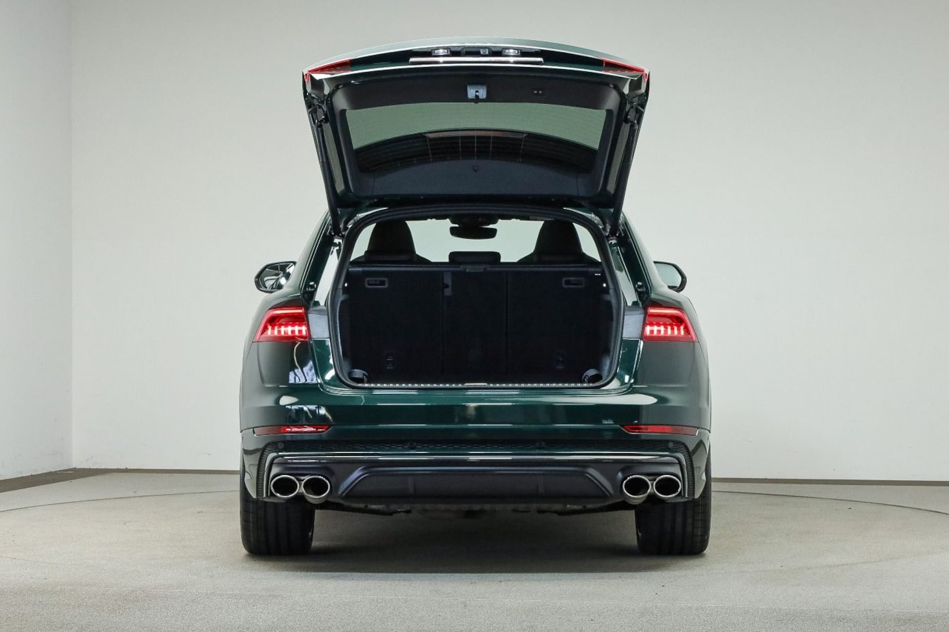 Audi SQ8 SUV
