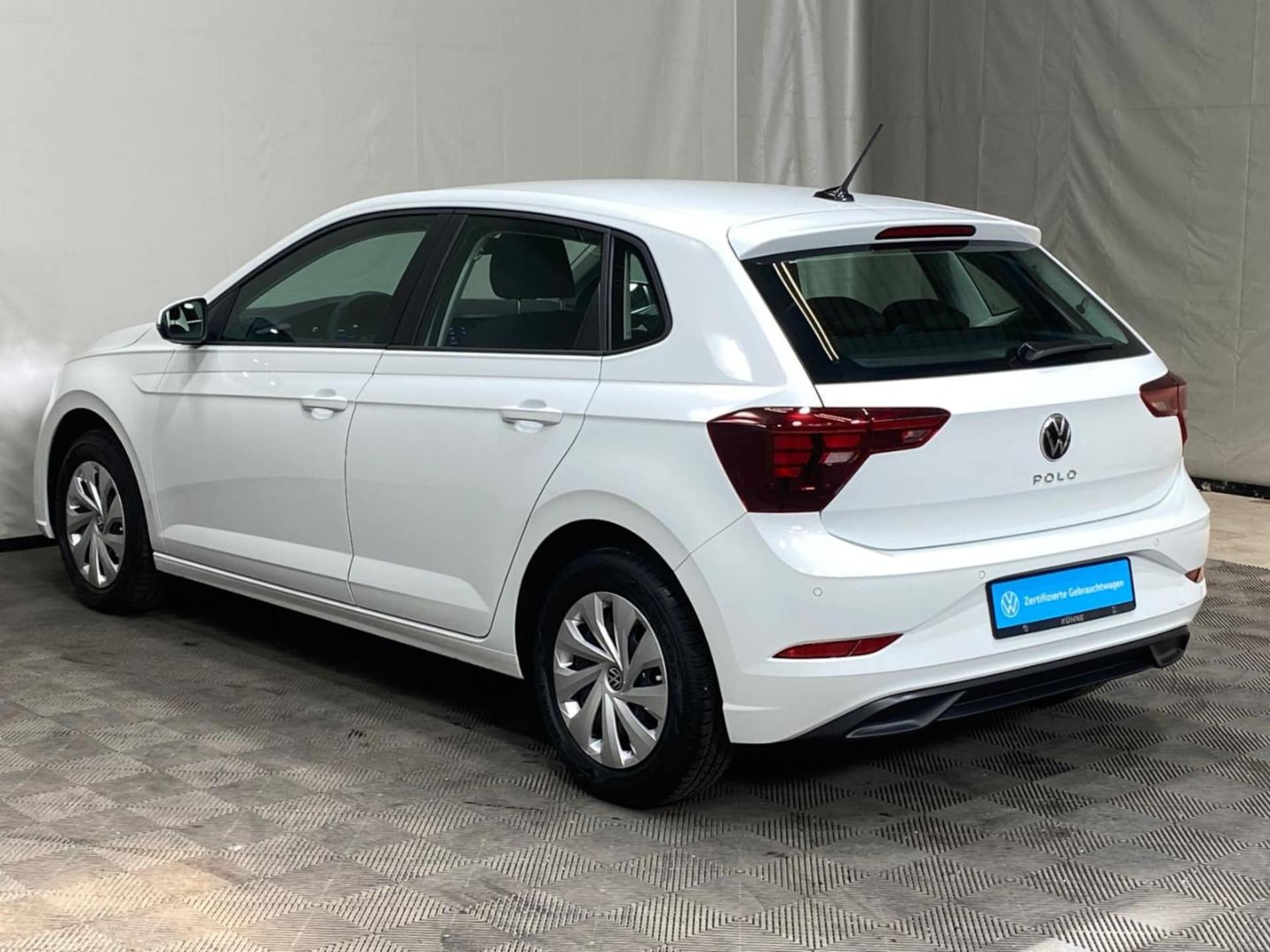 Volkswagen Polo Basis-Modell
