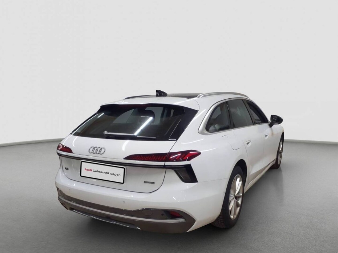 Bild über Audi A6 Avant TDI quattro 150 kW S tronic - für weitere Informationen kontaktieren Sie den Audi Partner