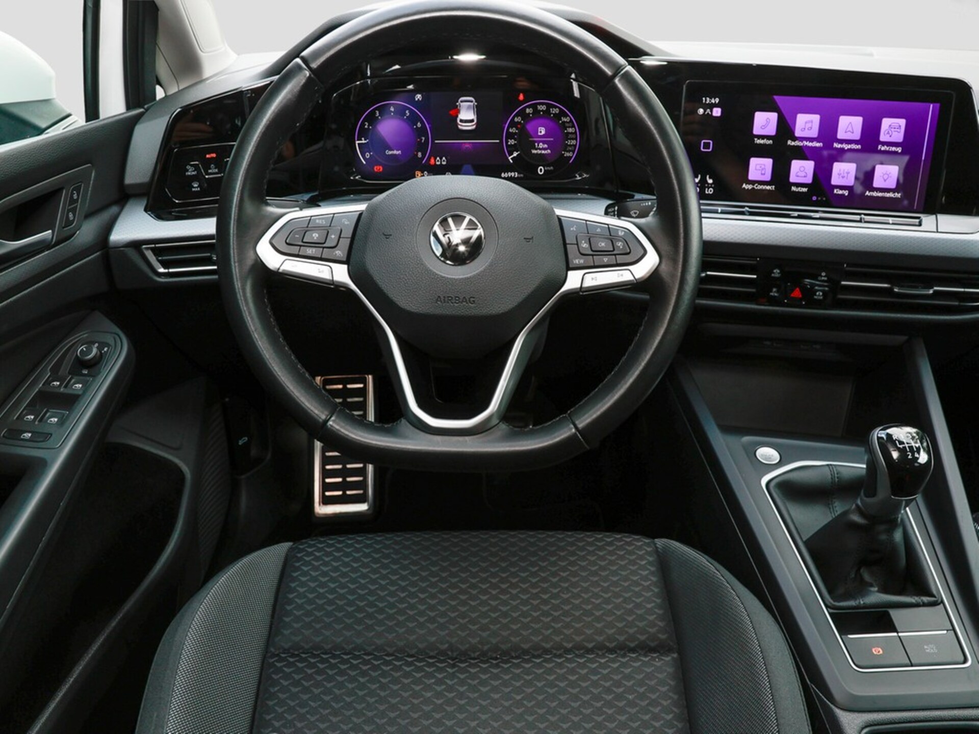 Volkswagen Golf Active