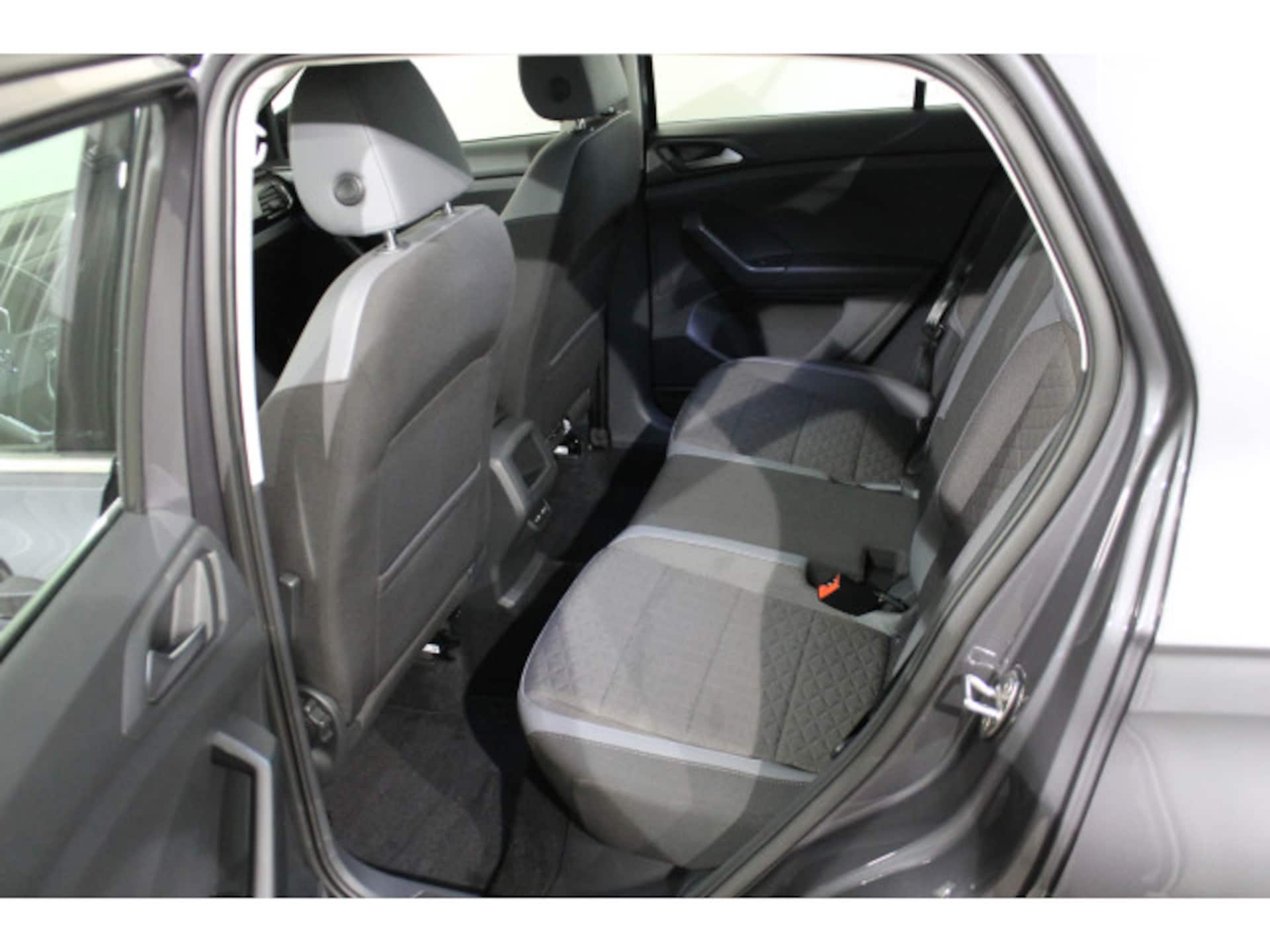 Volkswagen T-Cross Style