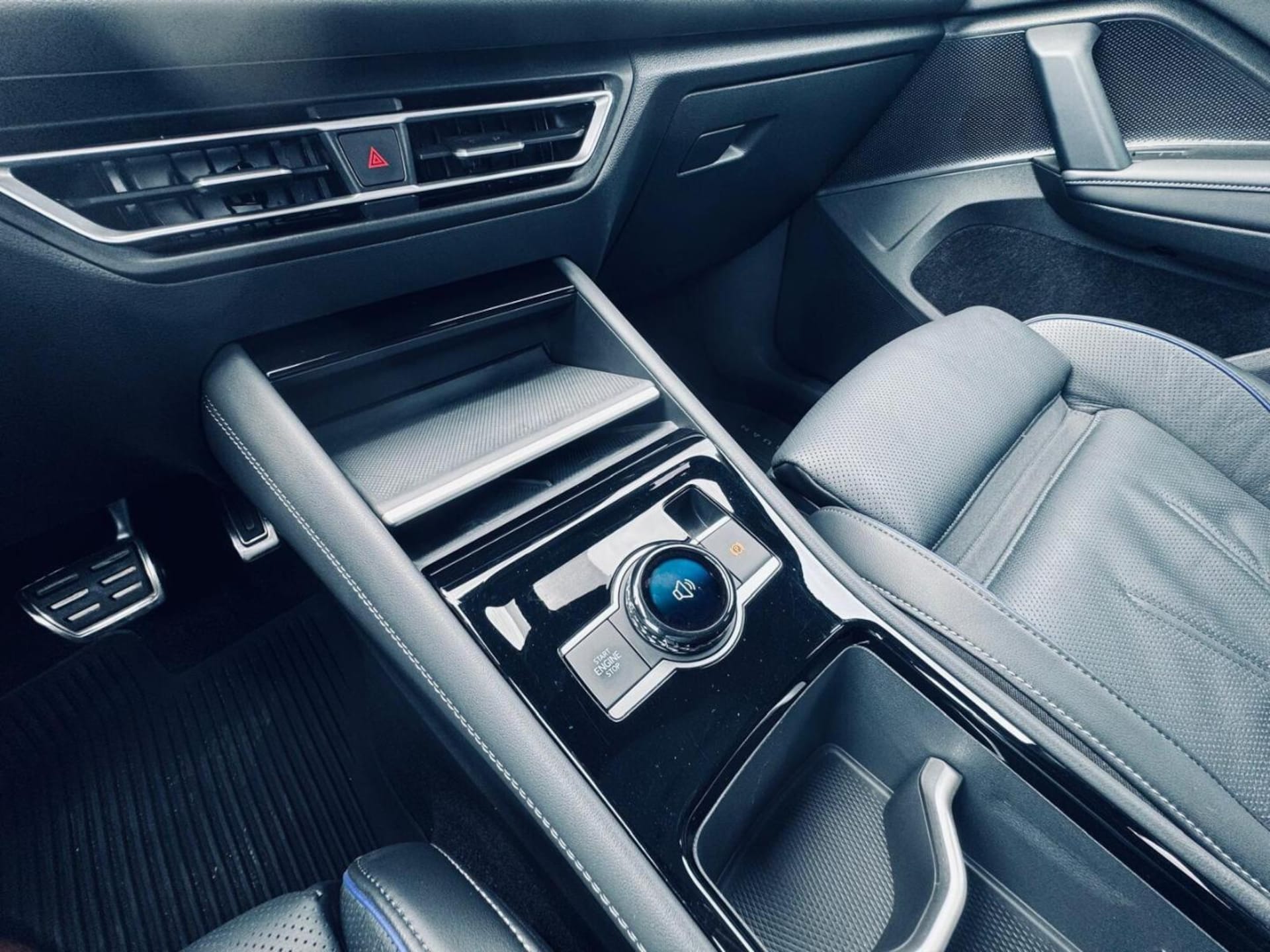 Volkswagen Tiguan R-Line Plus