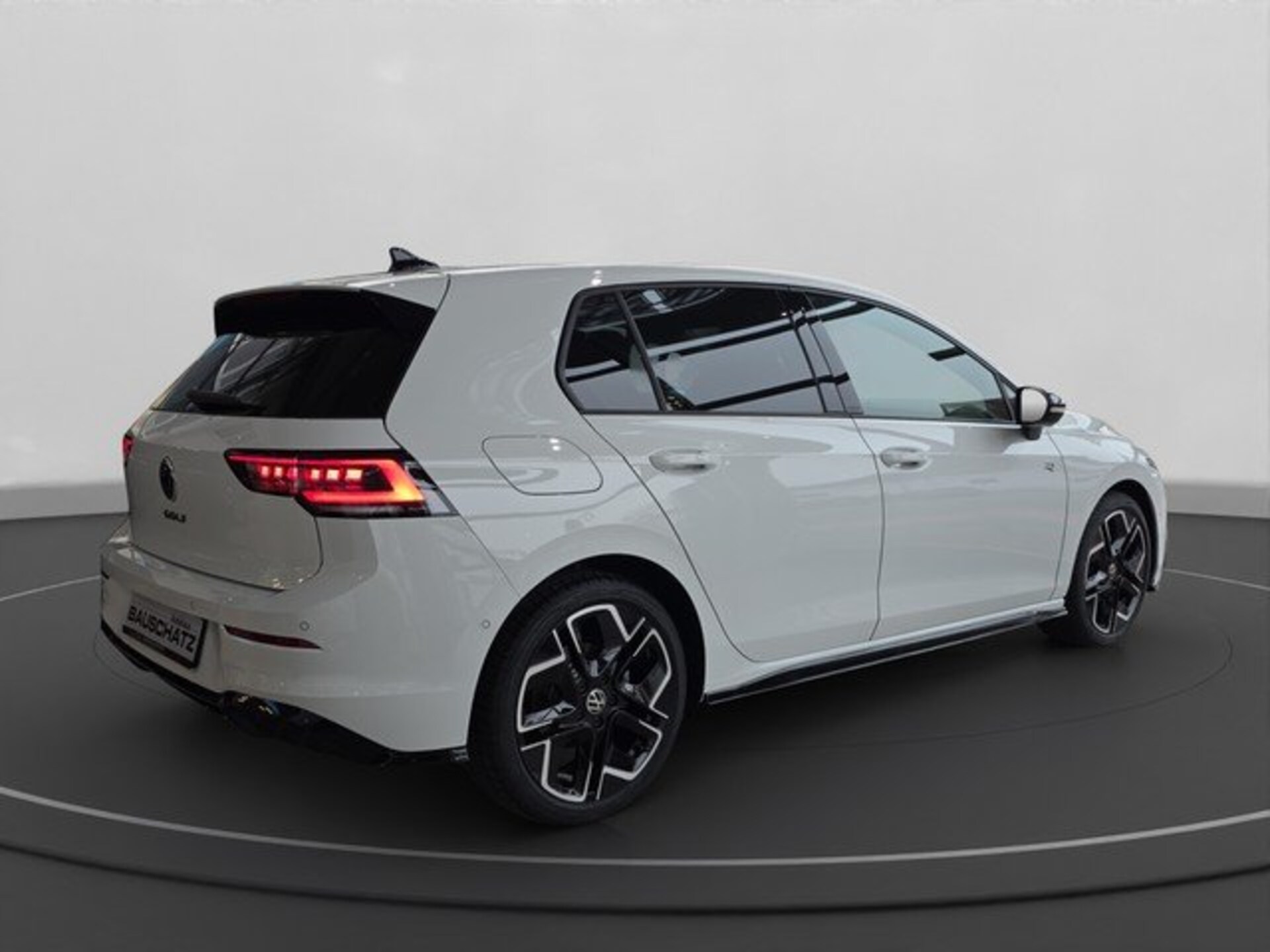 Volkswagen Golf R-Line