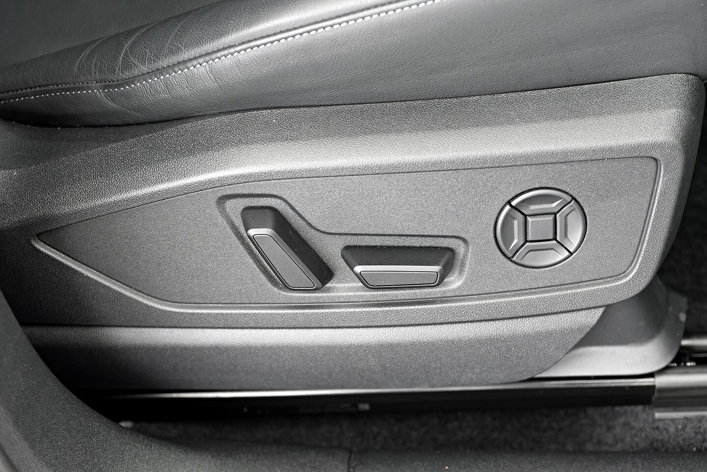 Image about Audi Q5 Sportback TFSI 150 kW