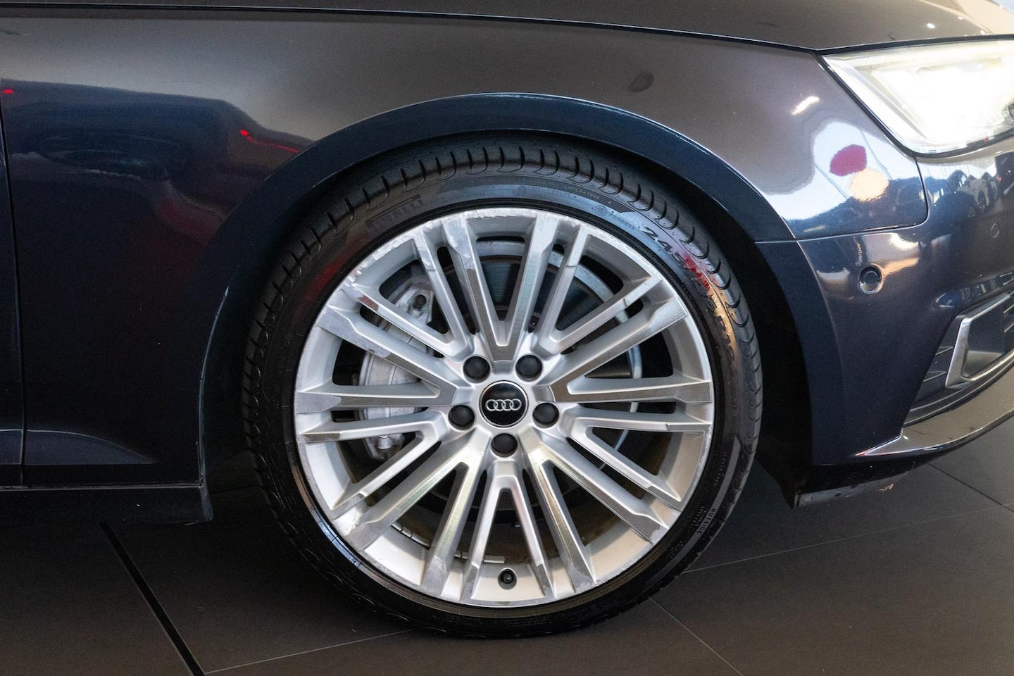 Image about Audi A4 Avant 2.0 TFSI quattro 185 kW S tronic