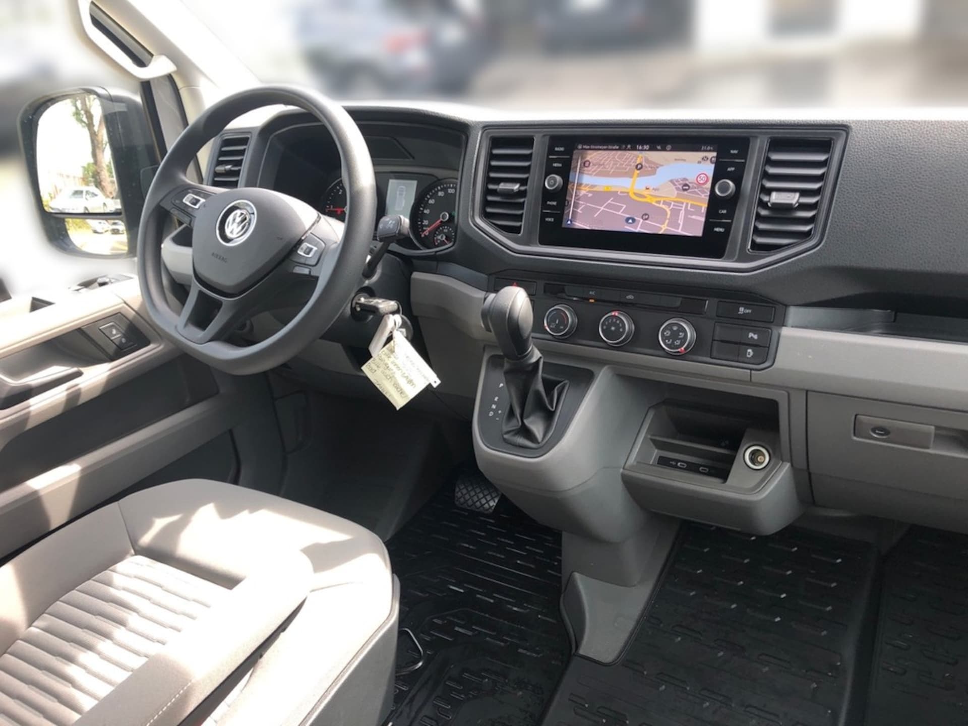 Volkswagen Grand California 600
