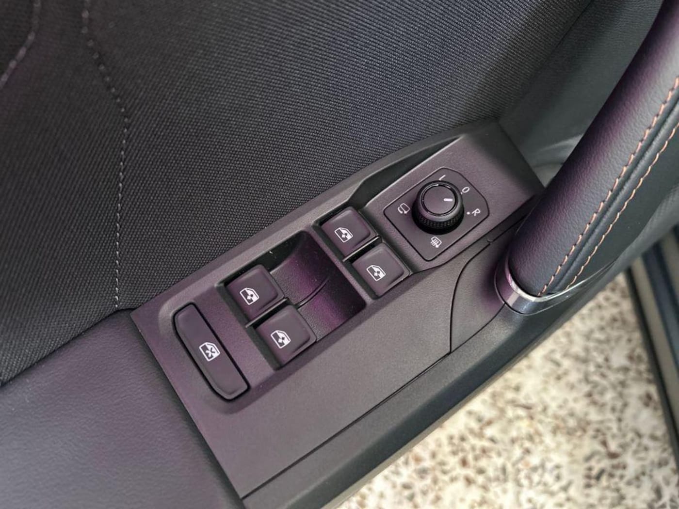 CUPRA Formentor 1.5 eTSI DSG 110 kW (150 CV) — photo 13