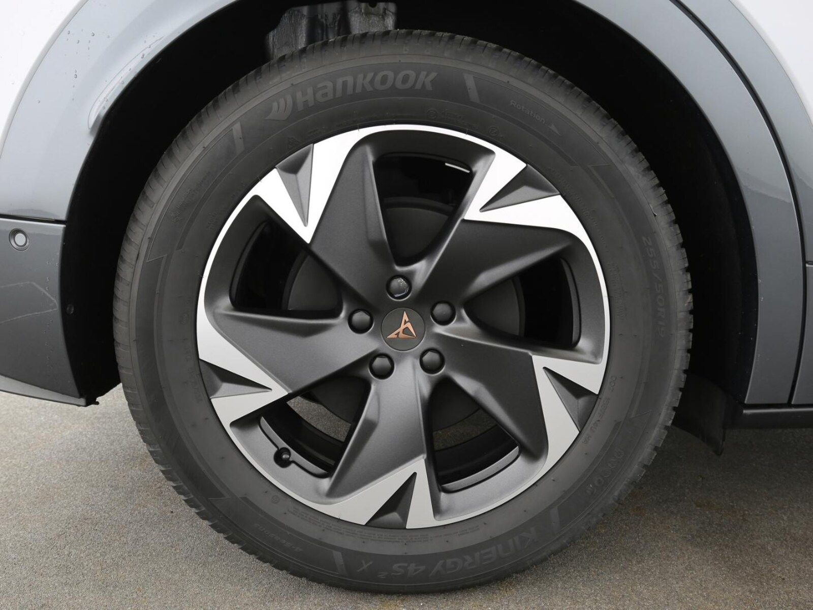 CUPRA Tavascan – Bild 20