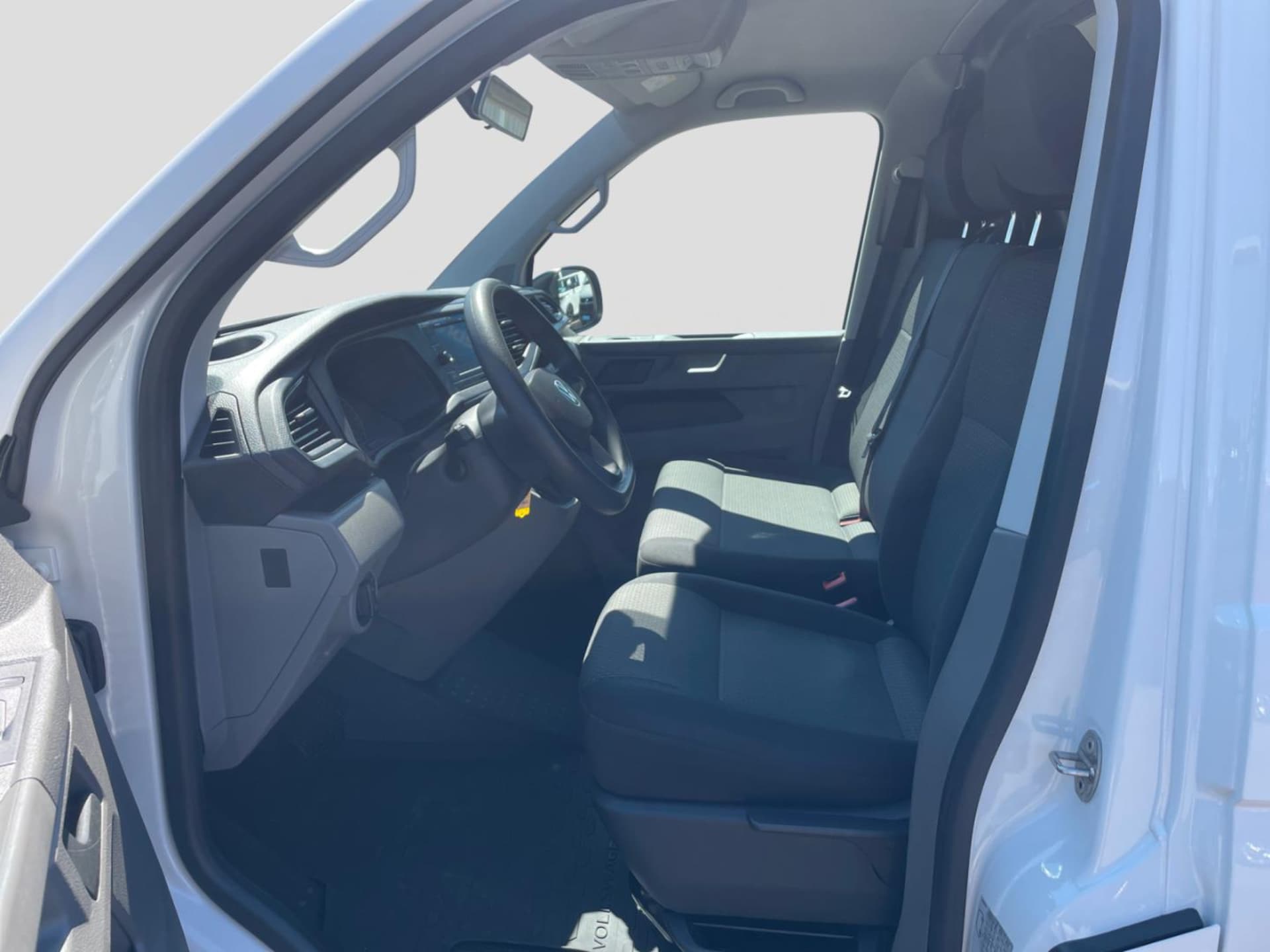 Volkswagen T6.1 Transporter Kasten kurzer Radstand