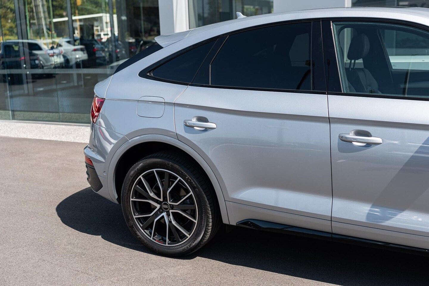 Image about Audi Q5 Sportback 45
