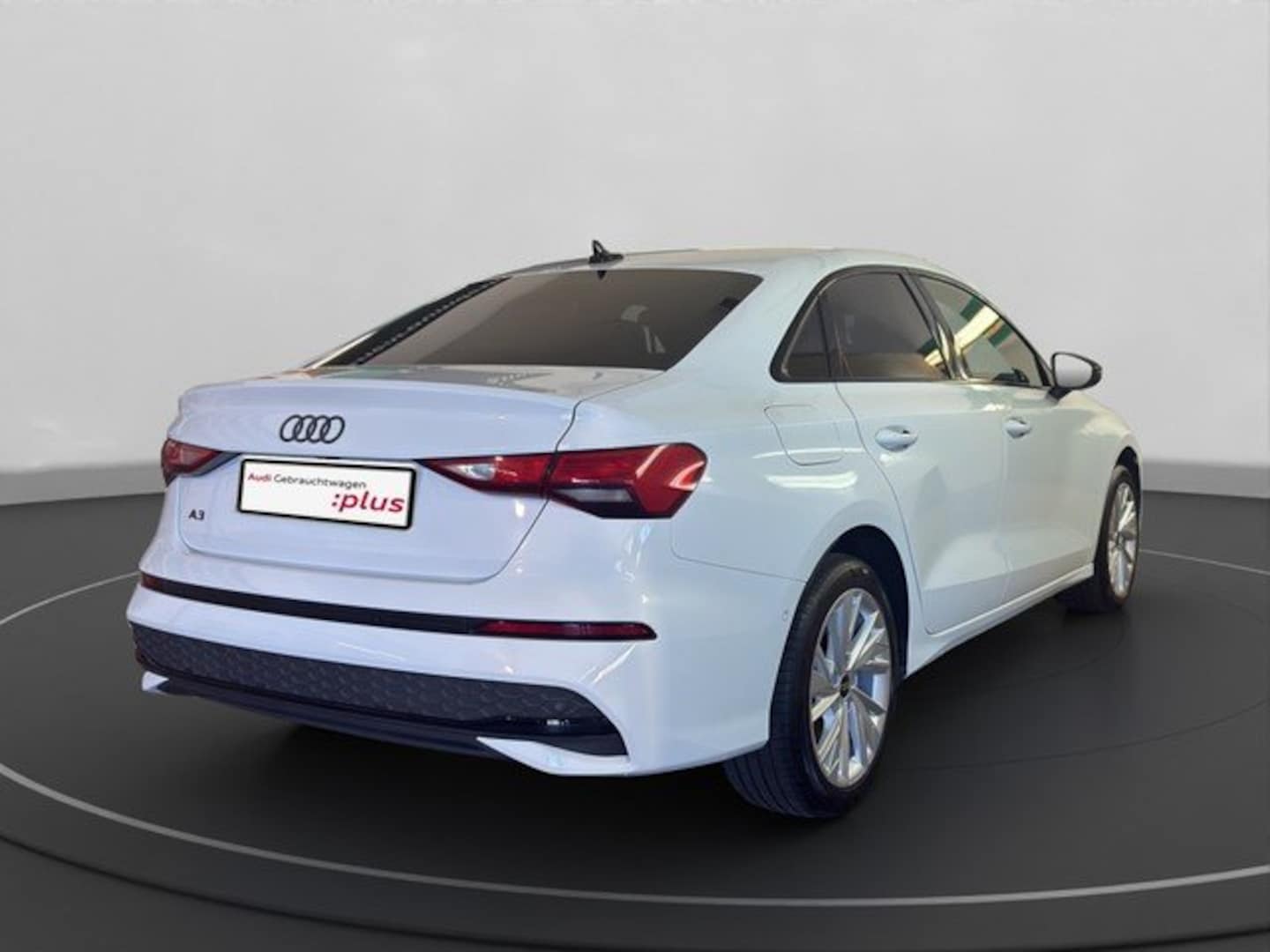 Bild über Audi A3 Limousine advanced 30 TFSI S tronic - für weitere Informationen kontaktieren Sie den Audi Partner