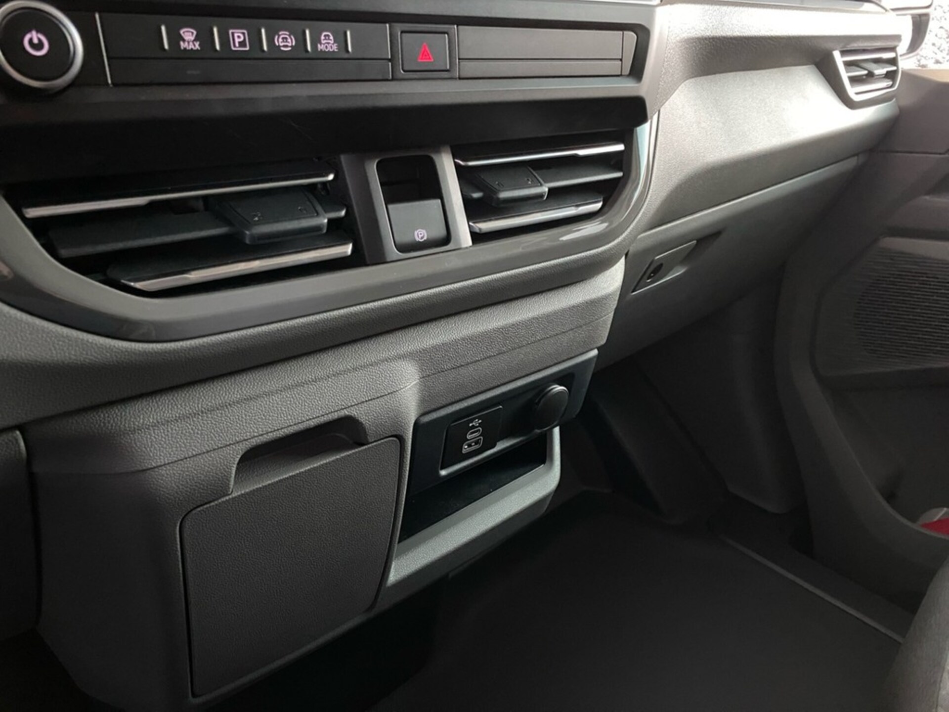 Volkswagen Transporter Kasten kurzer Radstand