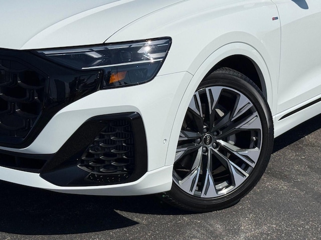 2026 Audi Q8