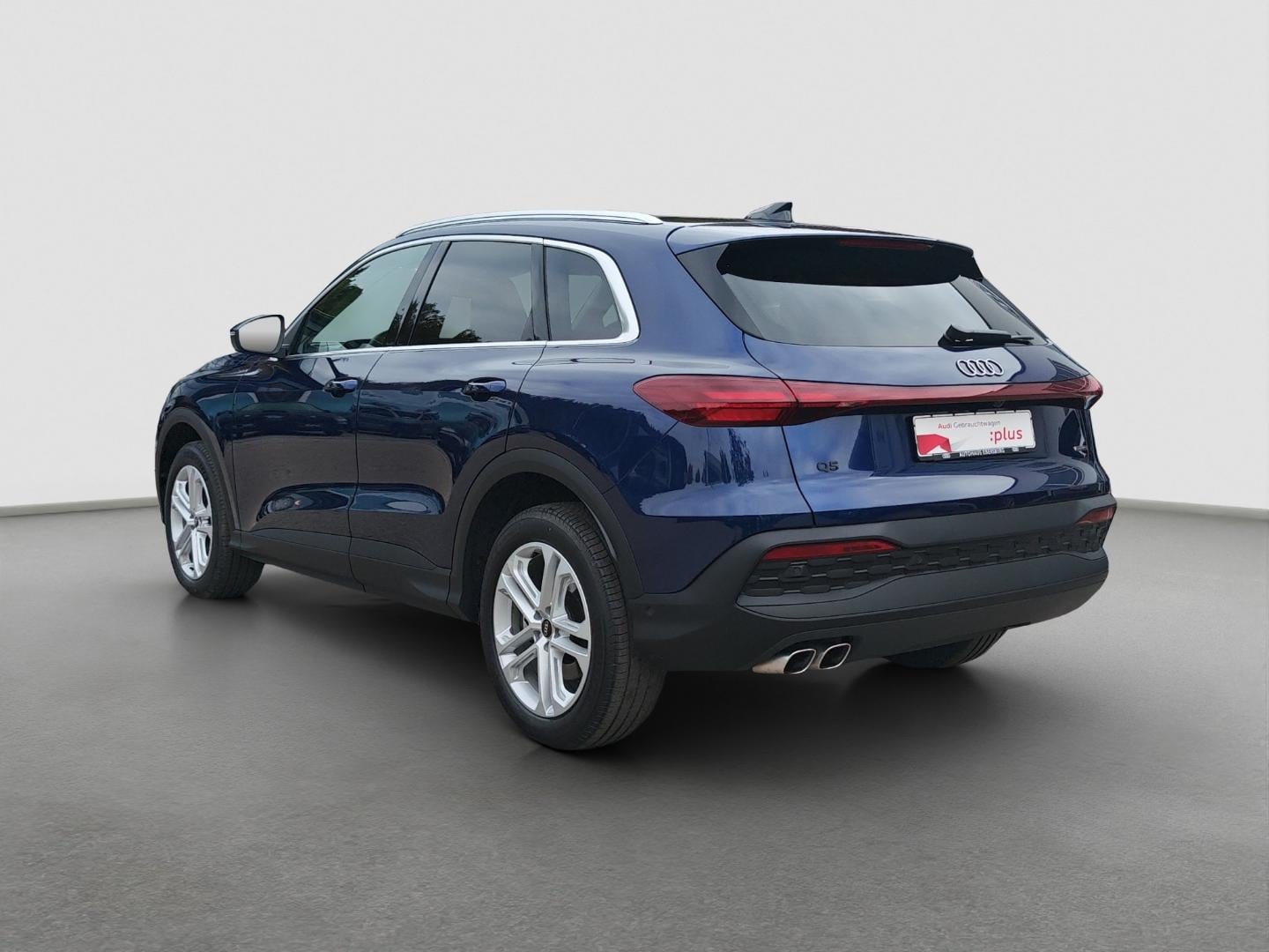 Bild über Audi Q5 SUV TDI quattro 150 kW S tronic - für weitere Informationen kontaktieren Sie den Audi Partner