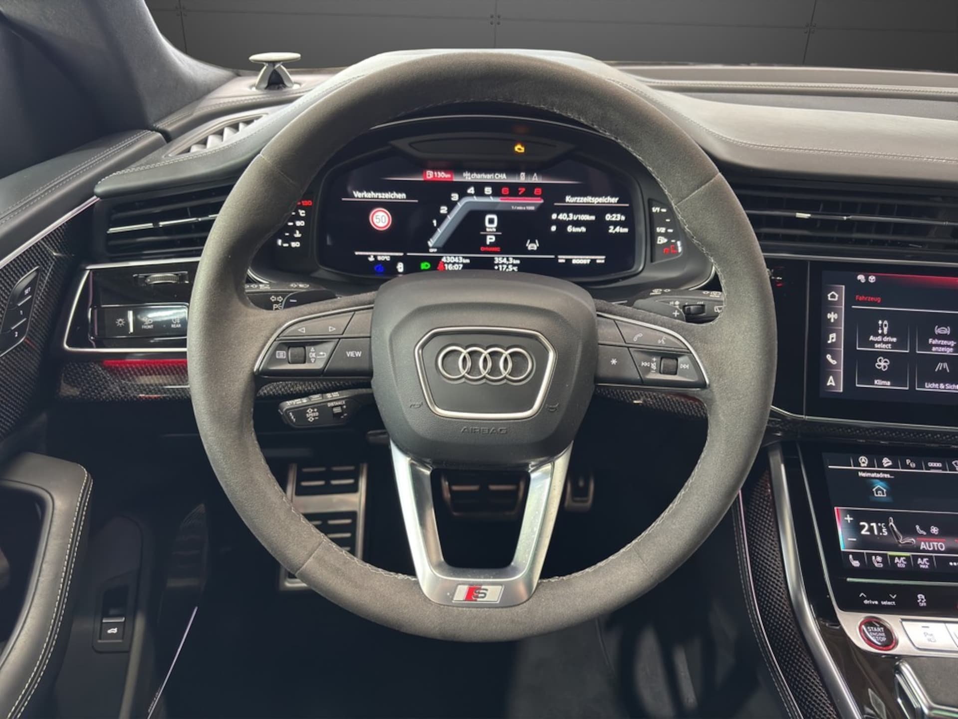 Audi SQ8 SUV