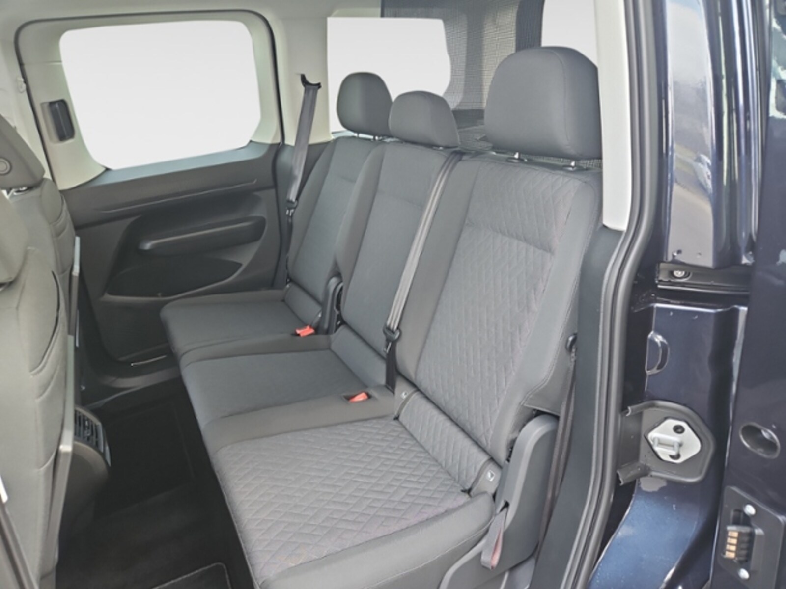 Volkswagen Caddy – Bild 9
