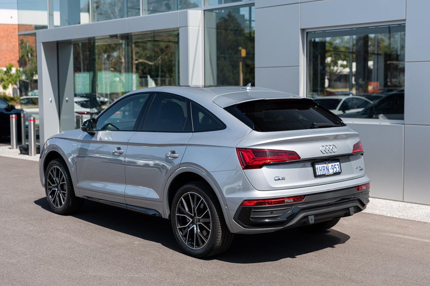 Image about Audi Q5 Sportback 45