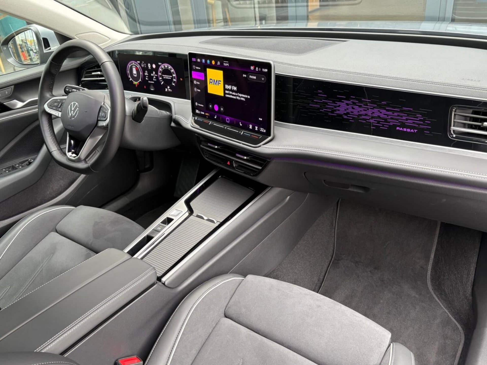 Volkswagen Passat Elegance