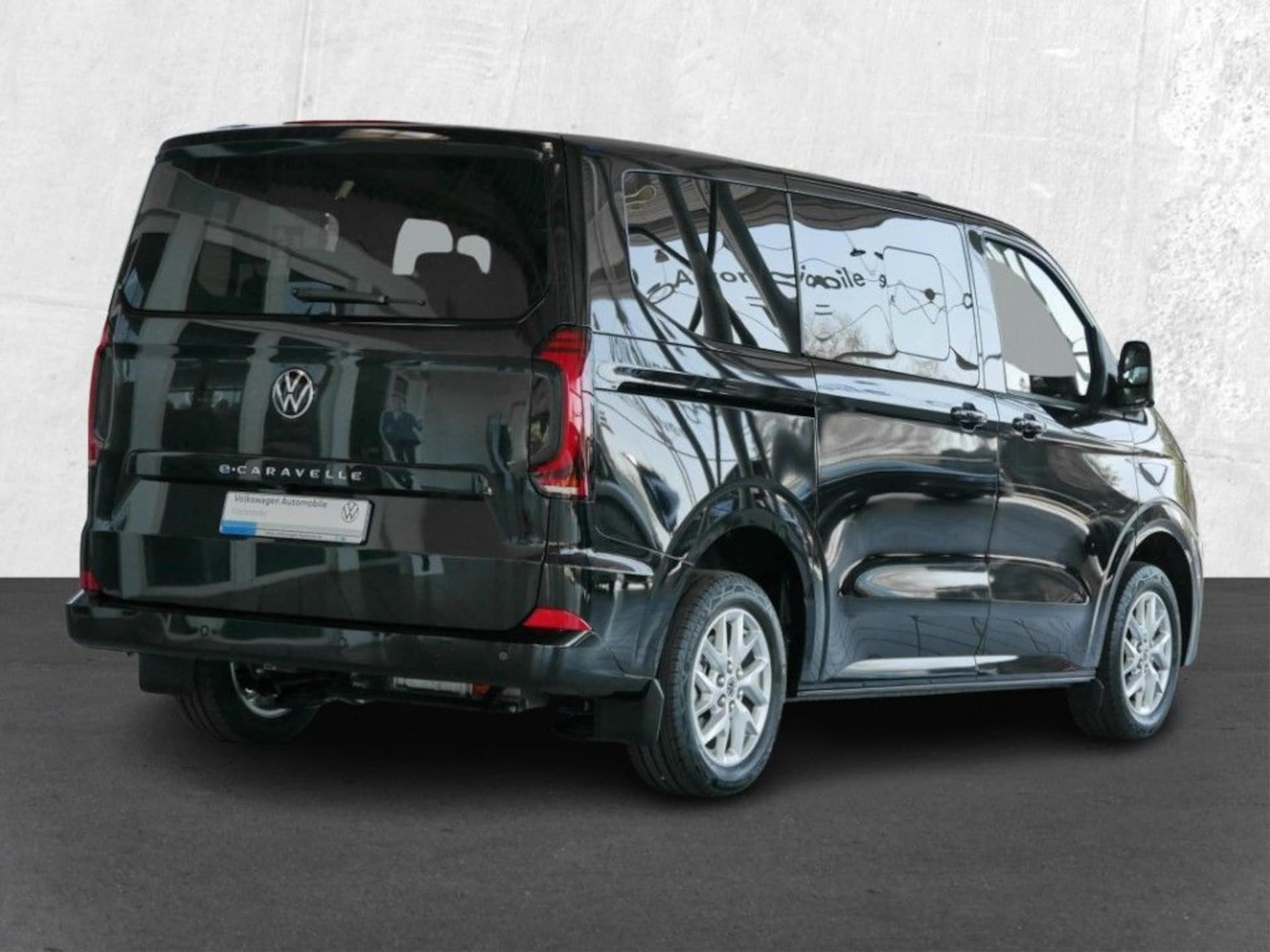 Volkswagen e-Caravelle Style