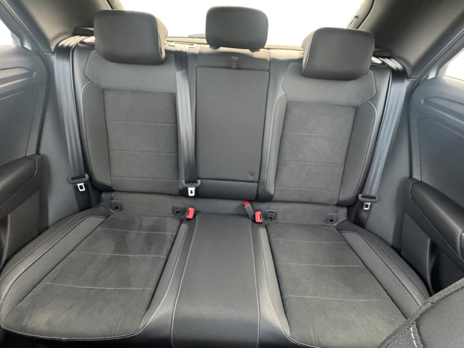 Volkswagen T-Roc – Bild 13