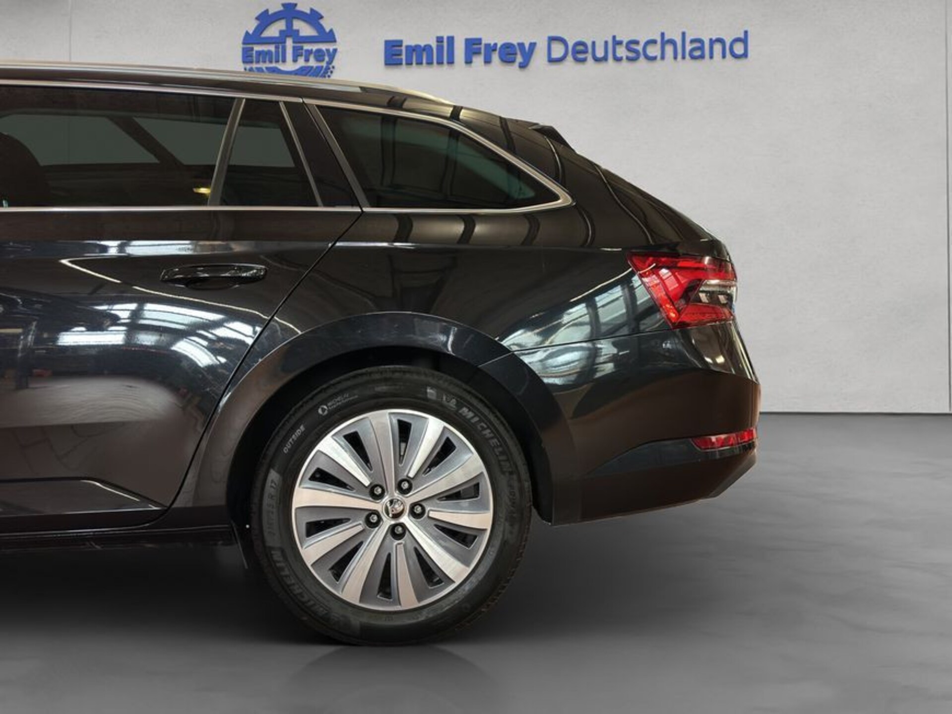 Skoda Superb Combi Style