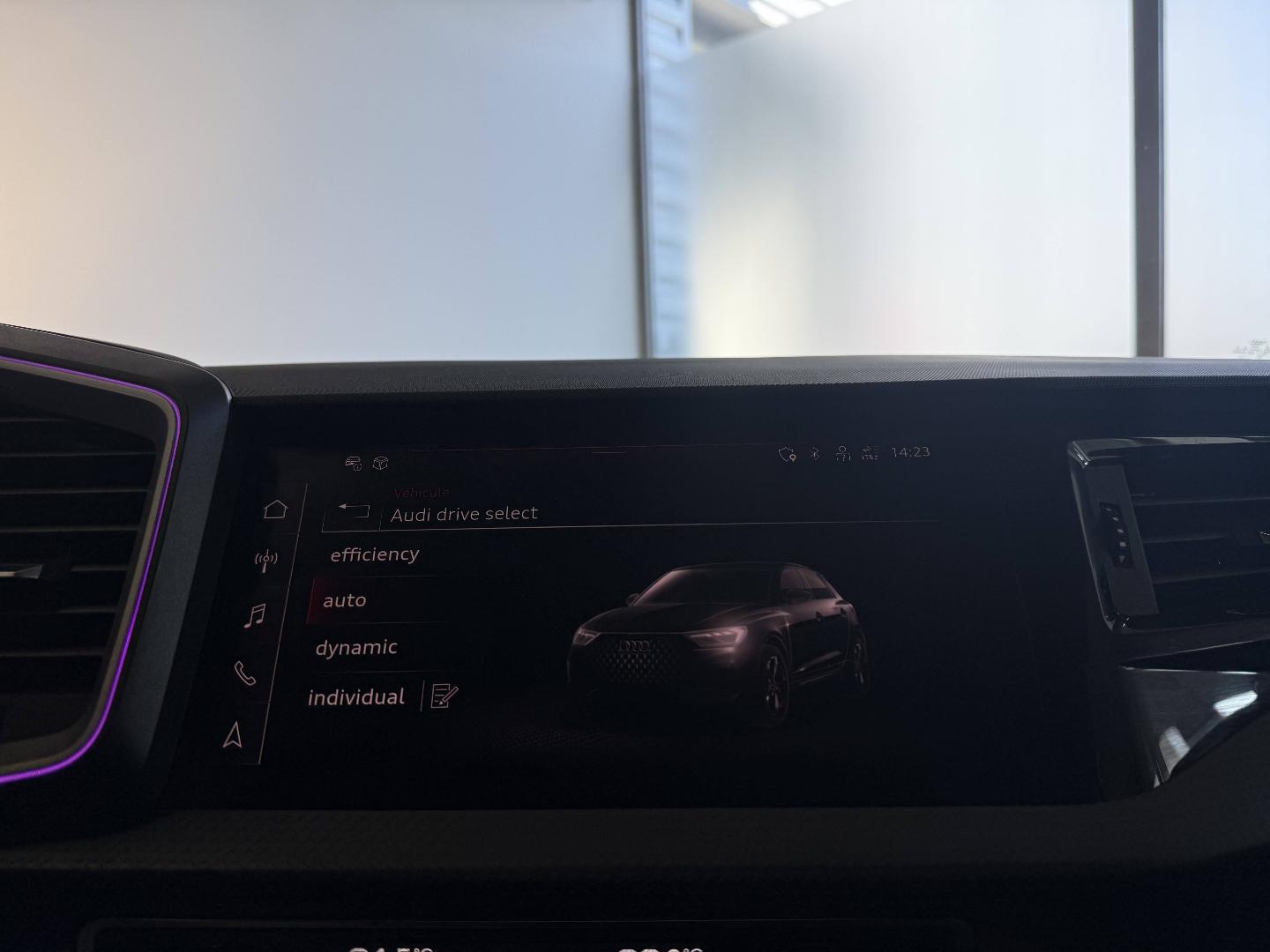 Image about Audi A1 allstreet Avus 35 TFSI 110 kW (150 ch) S tronic