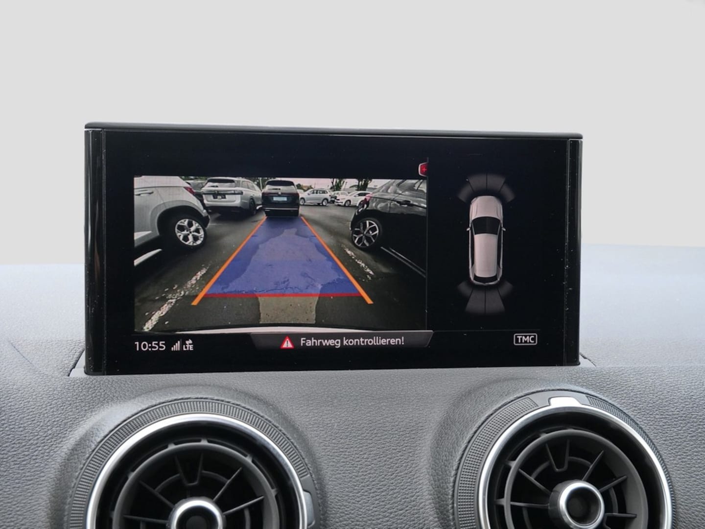 Bild über Audi Q2 advanced 30 TFSI Schaltgetriebe - für weitere Informationen kontaktieren Sie den Audi Partner