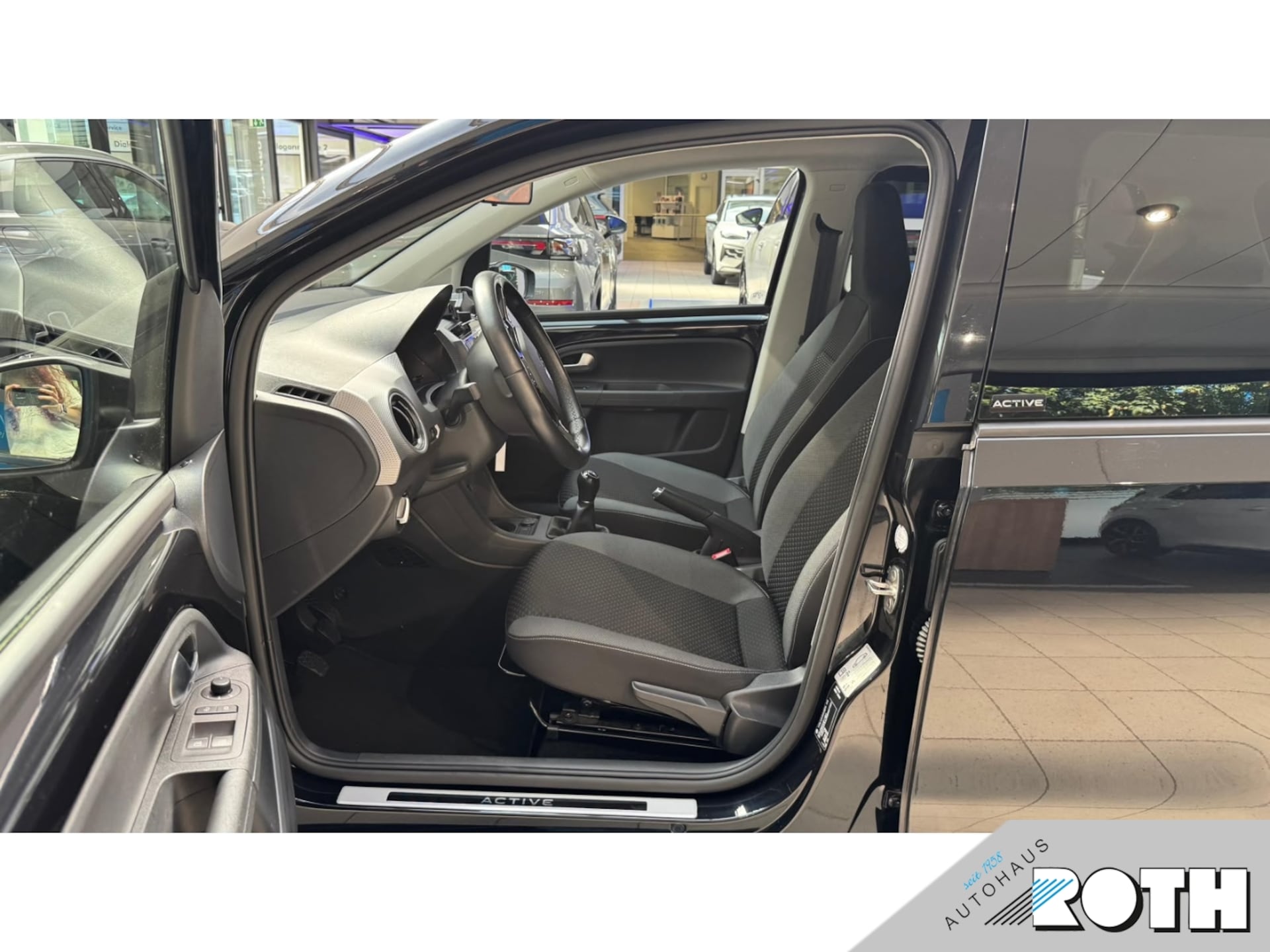 Volkswagen up! ACTIVE