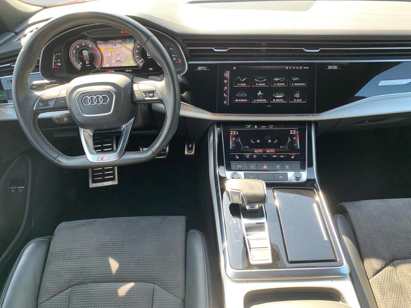 Image about Audi Q8 TFSI e 55 TFSI e quattro tiptronic