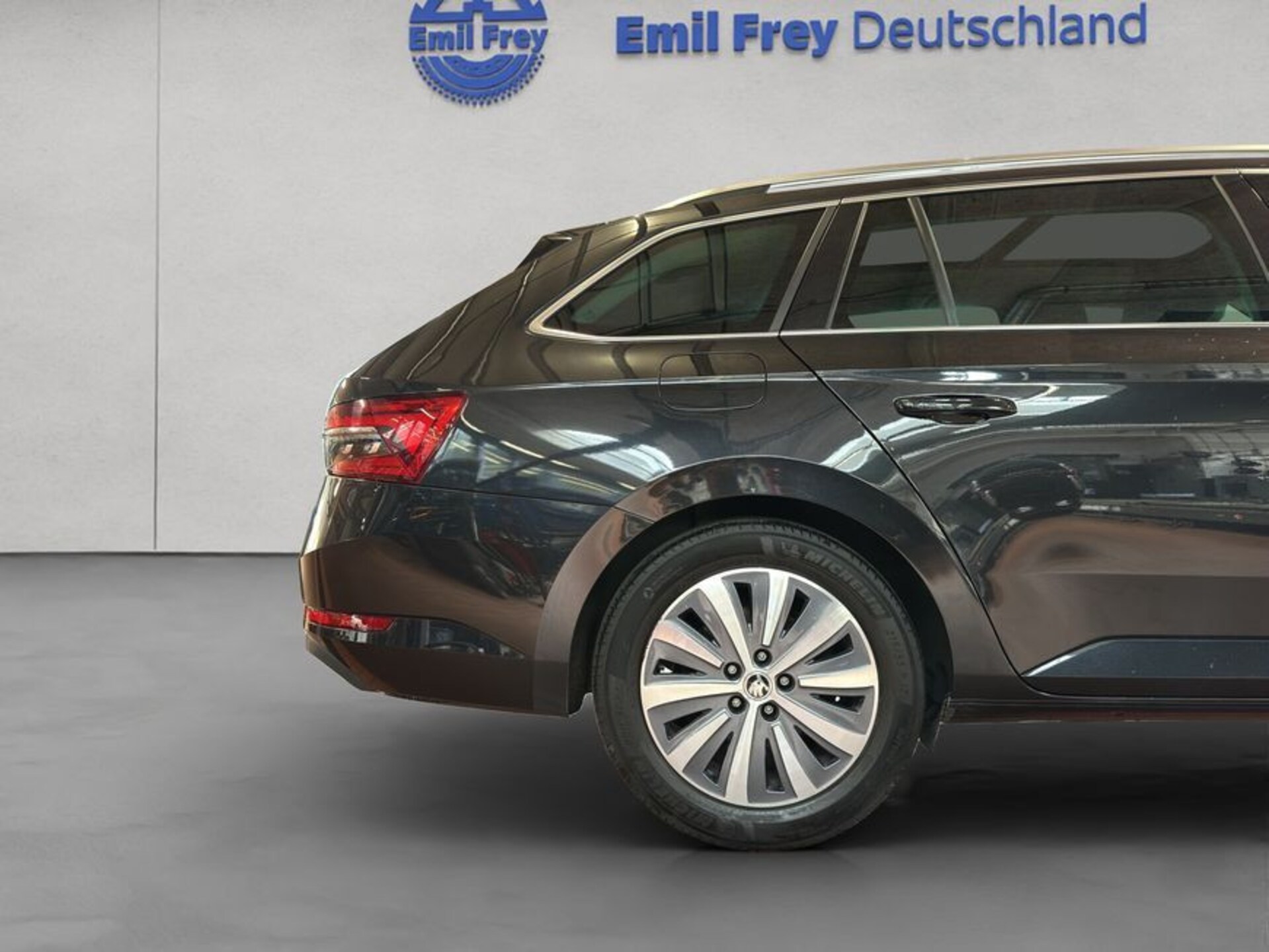Skoda Superb Combi Style