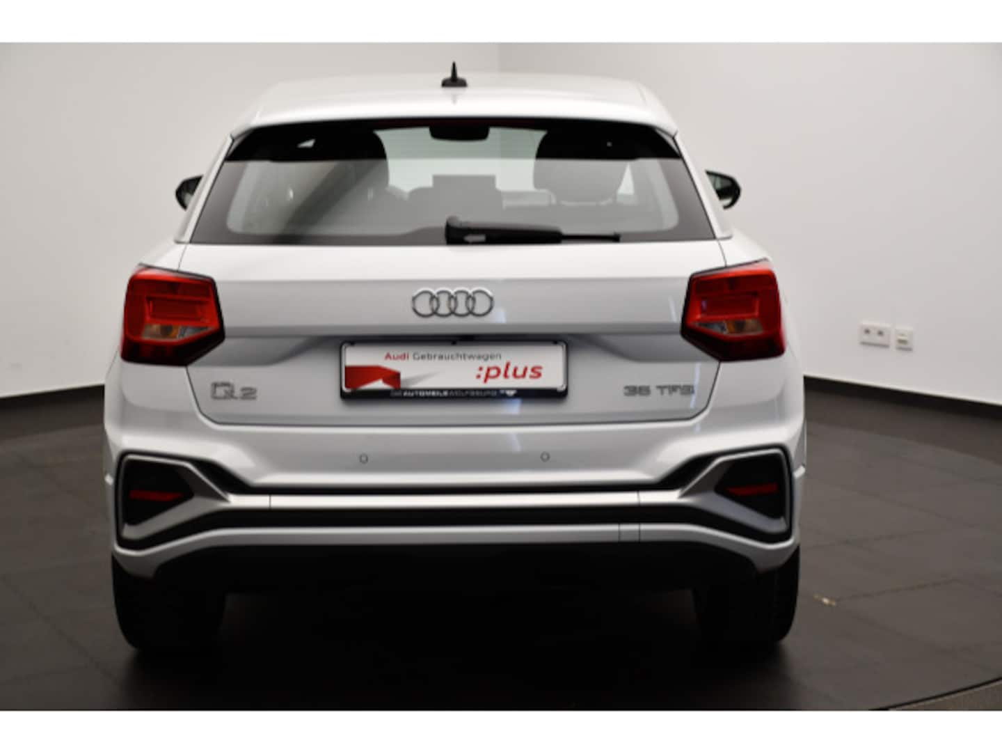 Bild über Audi Q2 S line 35 TFSI S tronic - für weitere Informationen kontaktieren Sie den Audi Partner