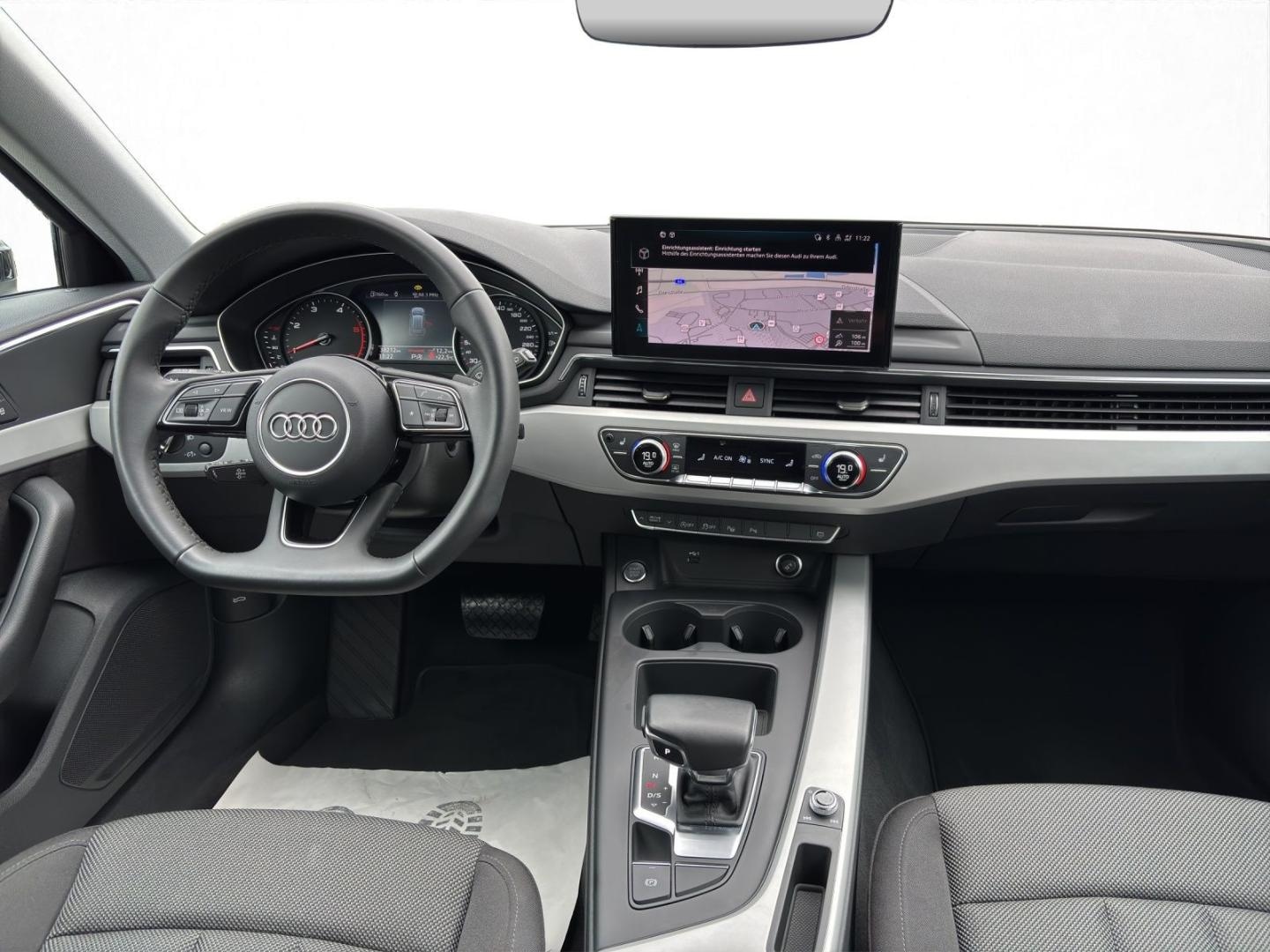 Bild über Audi A4 Avant S line 40 TDI S tronic - für weitere Informationen kontaktieren Sie den Audi Partner