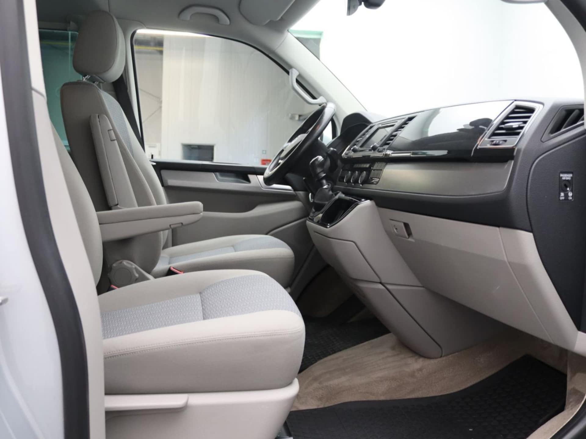 Volkswagen T6 Multivan Comfortline